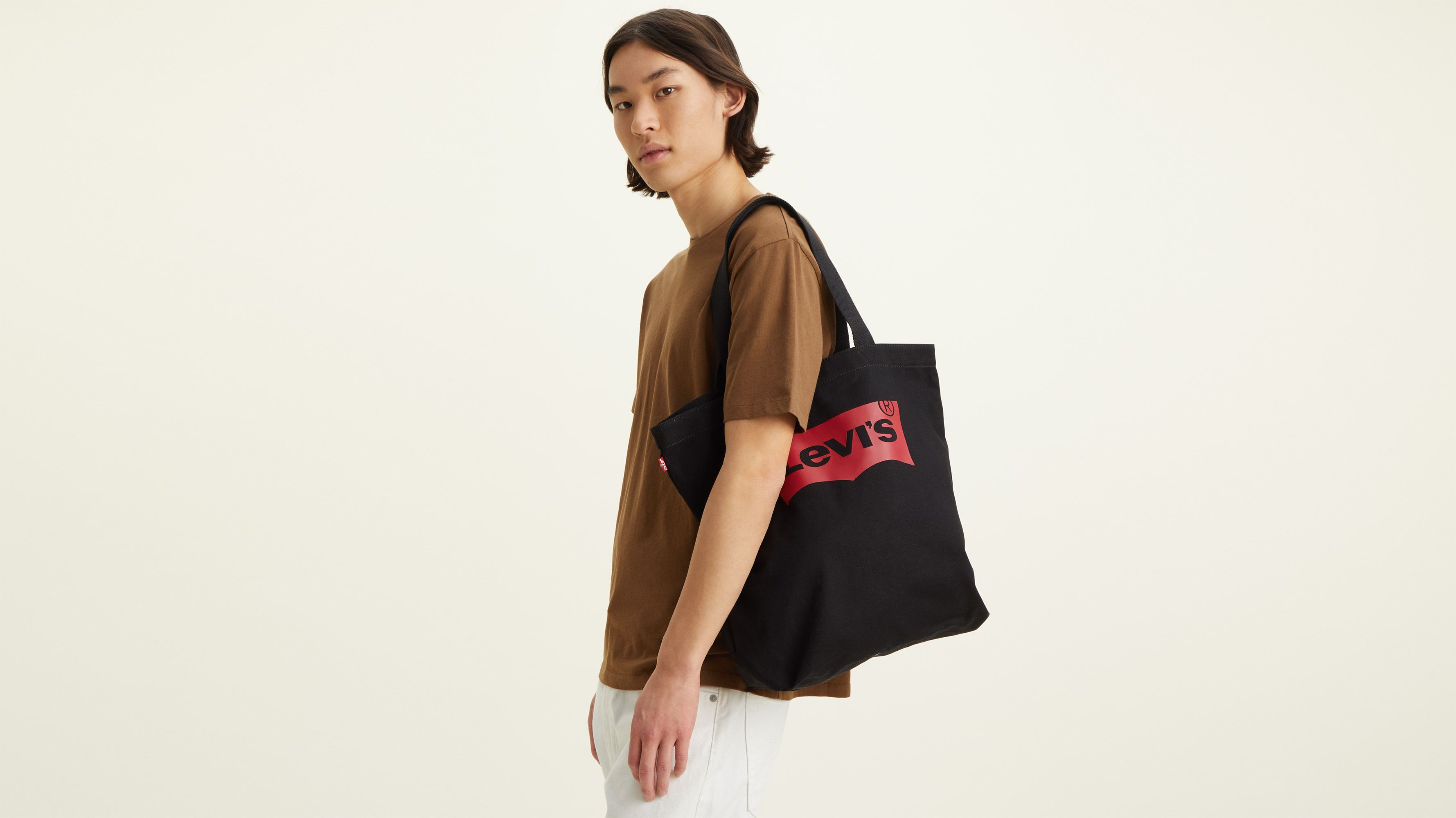 batwing tote levis