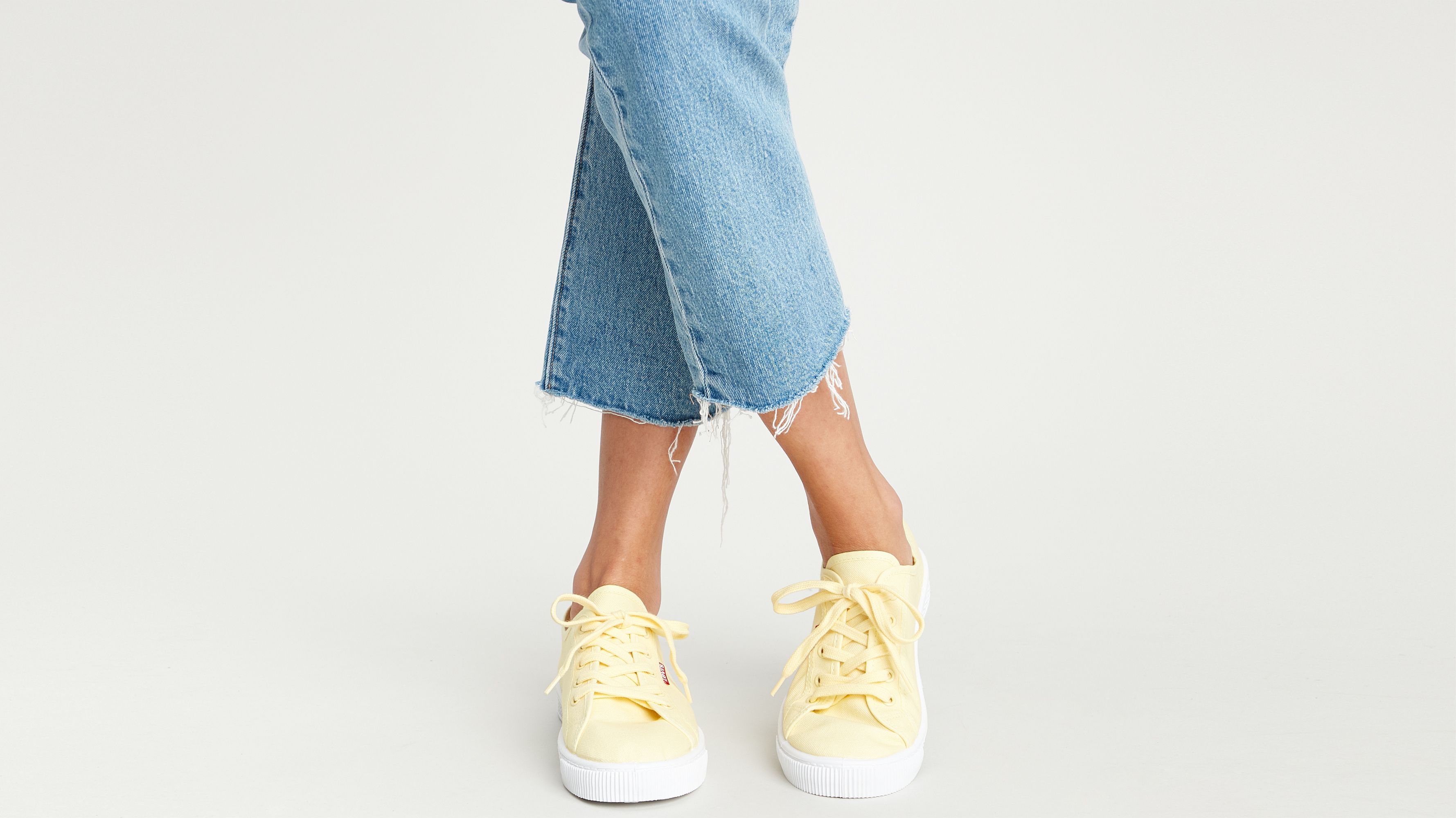 malibu beach sneakers levi's