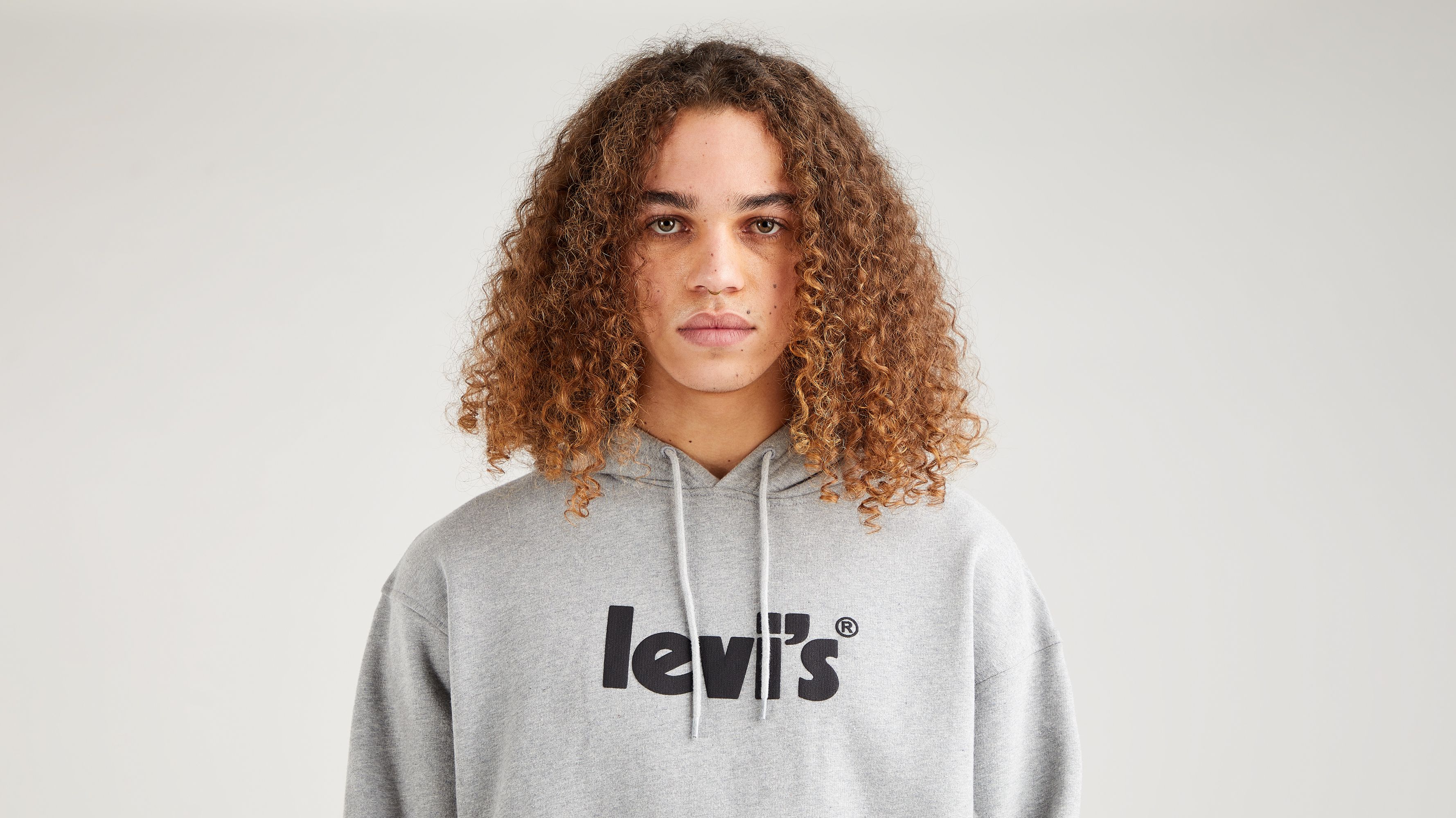 Relaxed Graphic Hoodie 3