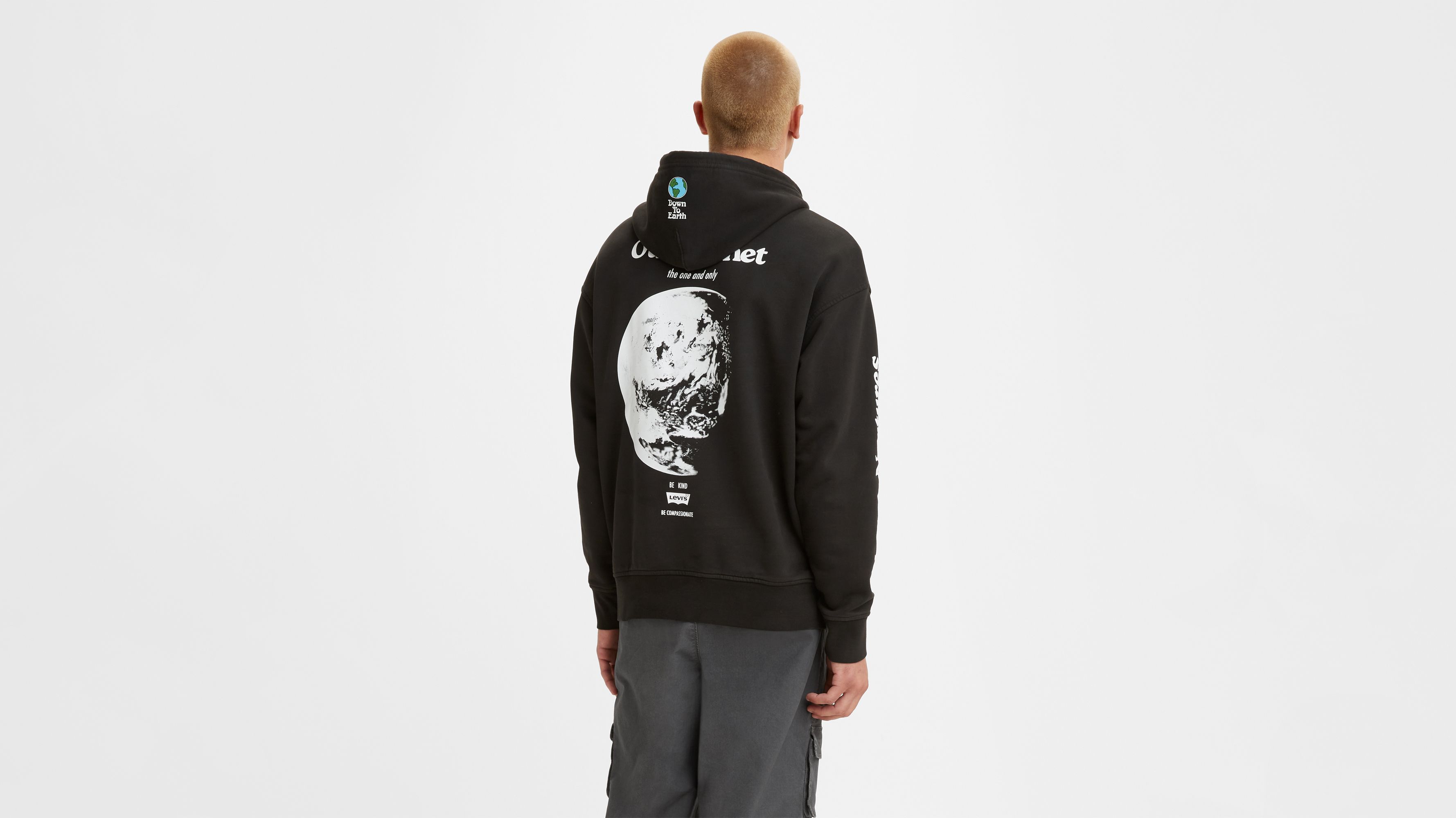 Relaxed Graphic Hoodie Sweatshirt 3