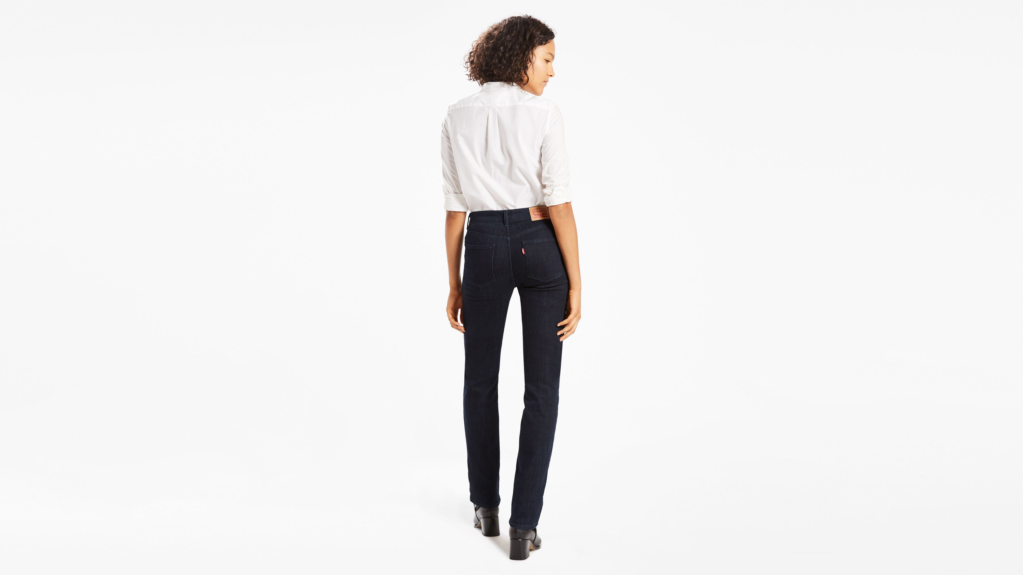 levi's classic womens jeans