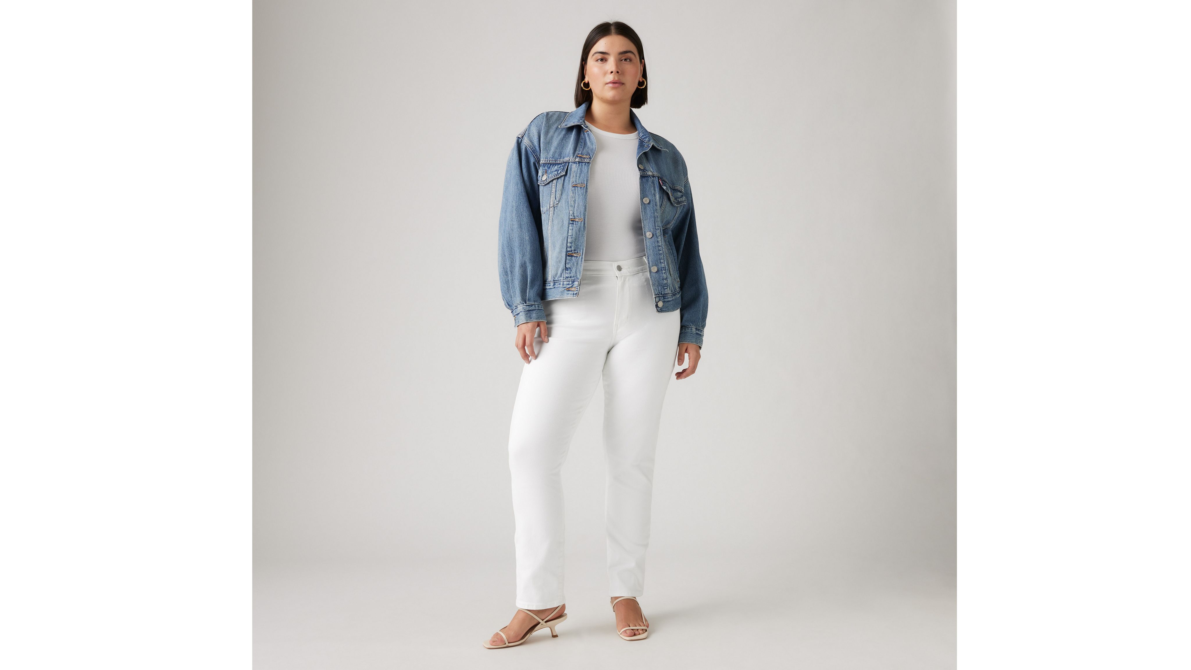 Women's Classic Straight Fit Jeans main image 1