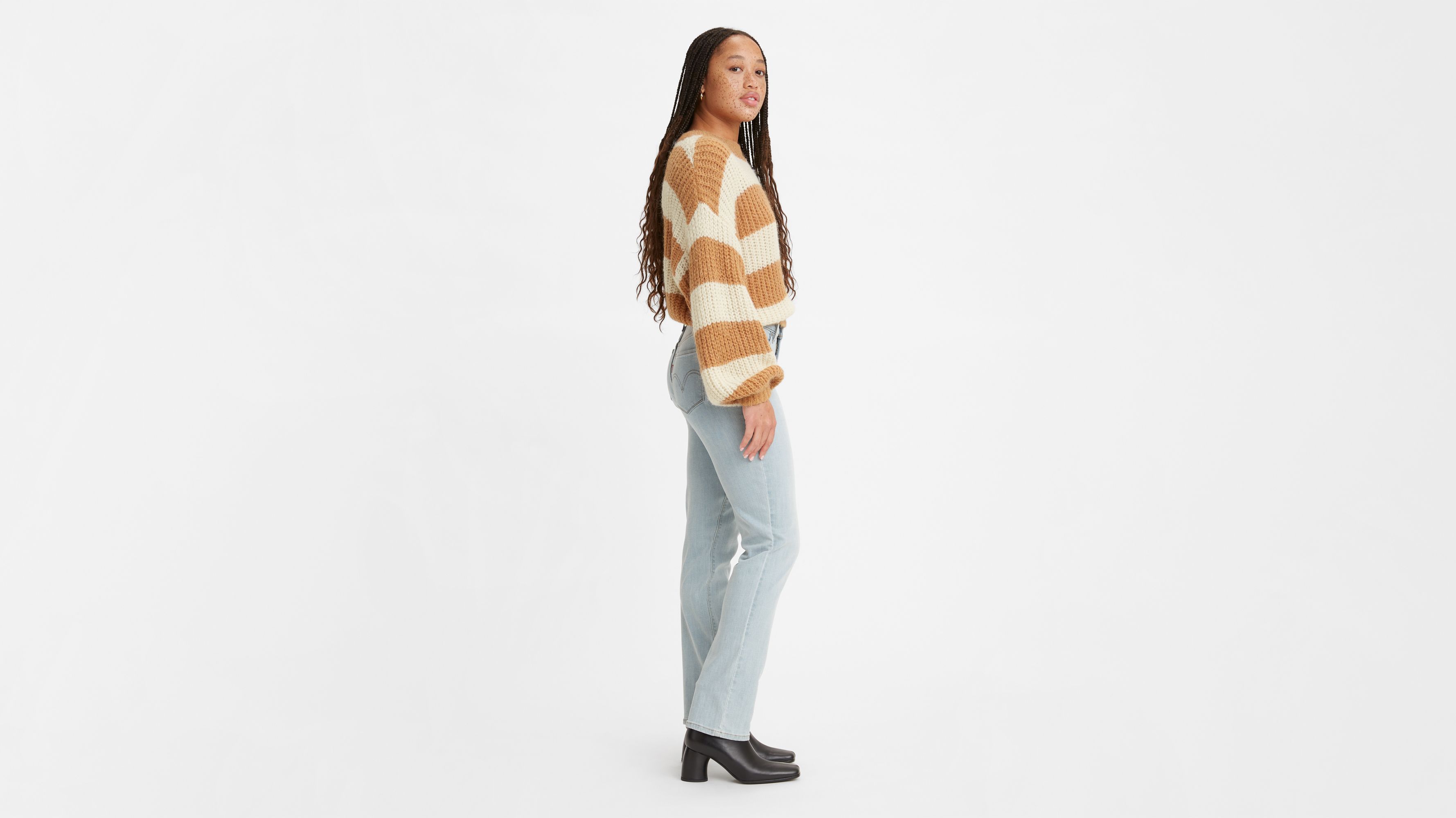 Classic Straight Fit Women's Jeans 2