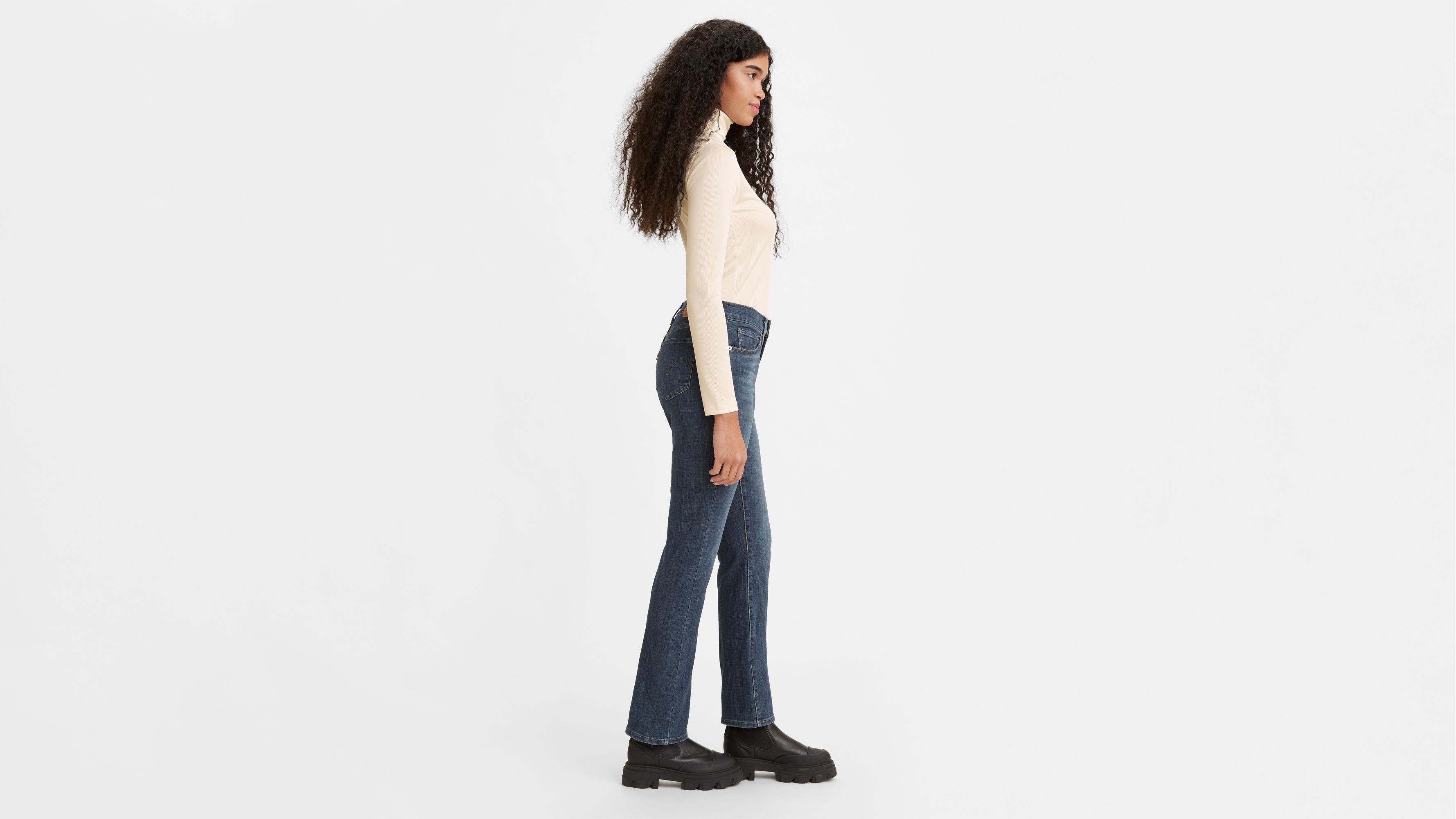 Classic Straight Fit Women's Jeans 2