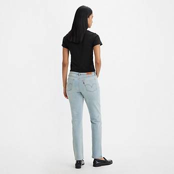 Classic Straight Women's Jeans 3