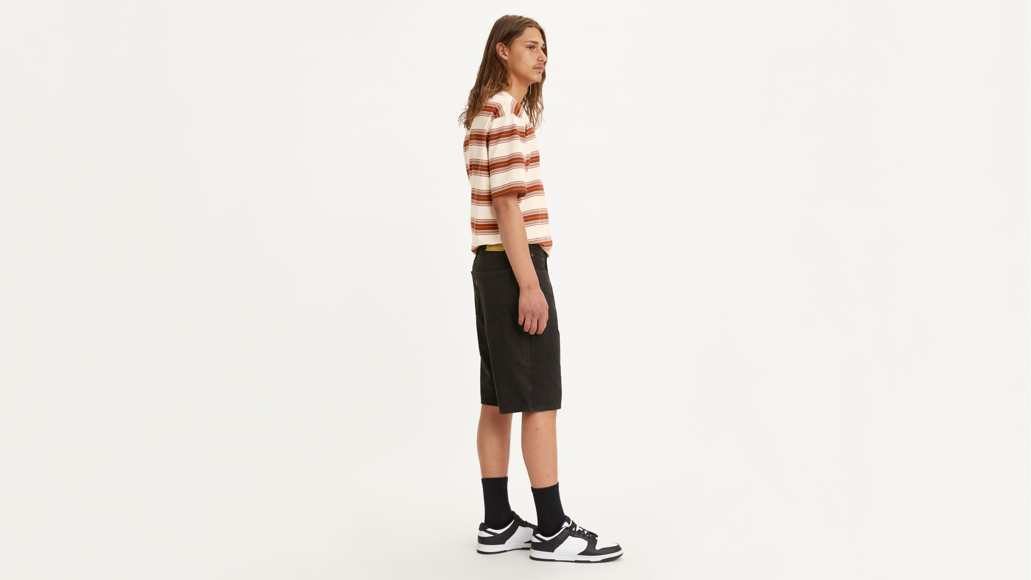 Levi's 469 Loose Shorts In Slow Walker