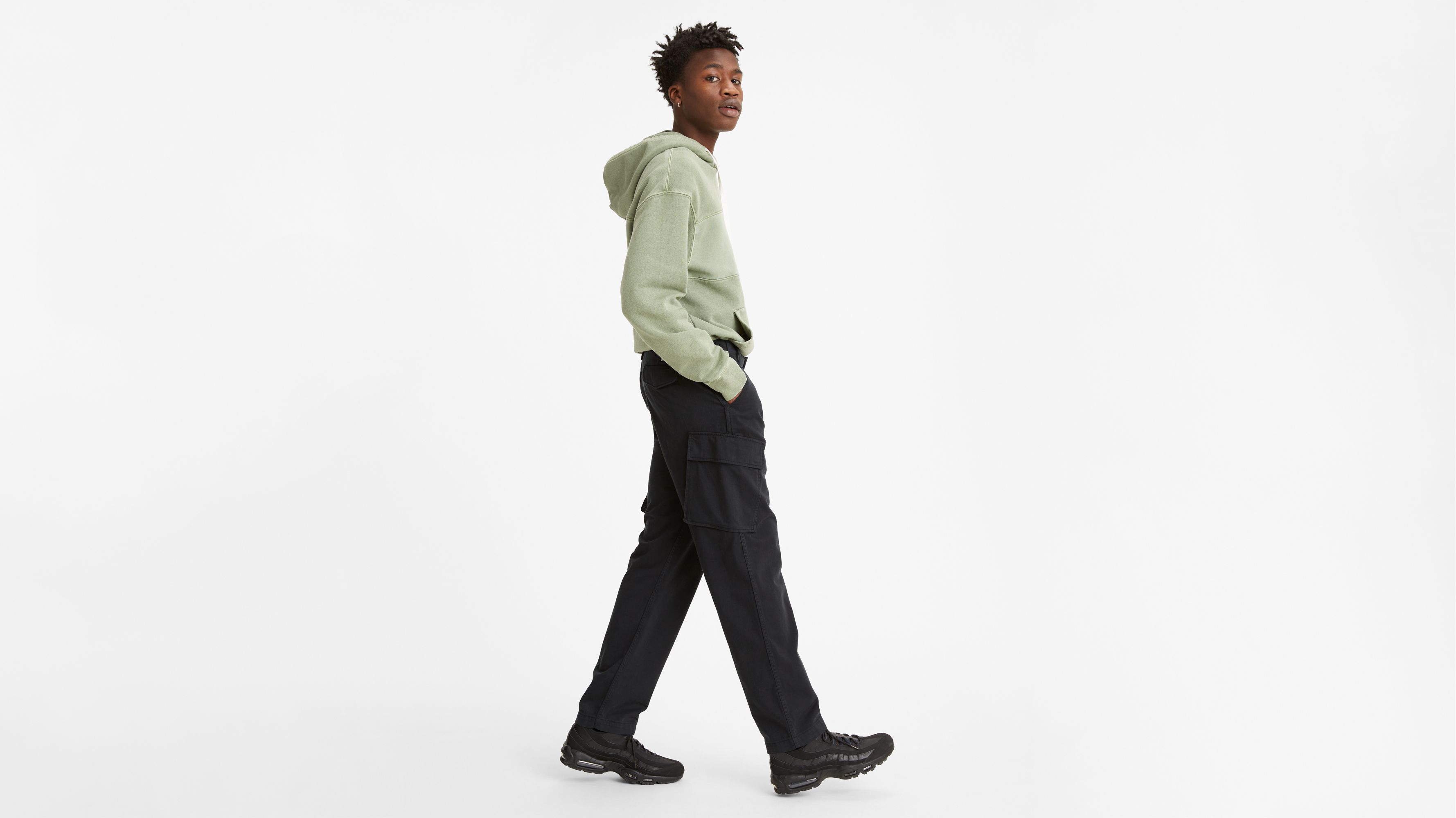 Levi's® Xx Chino Cargo Taper Fit Men's Pants - Black | Levi's® CA