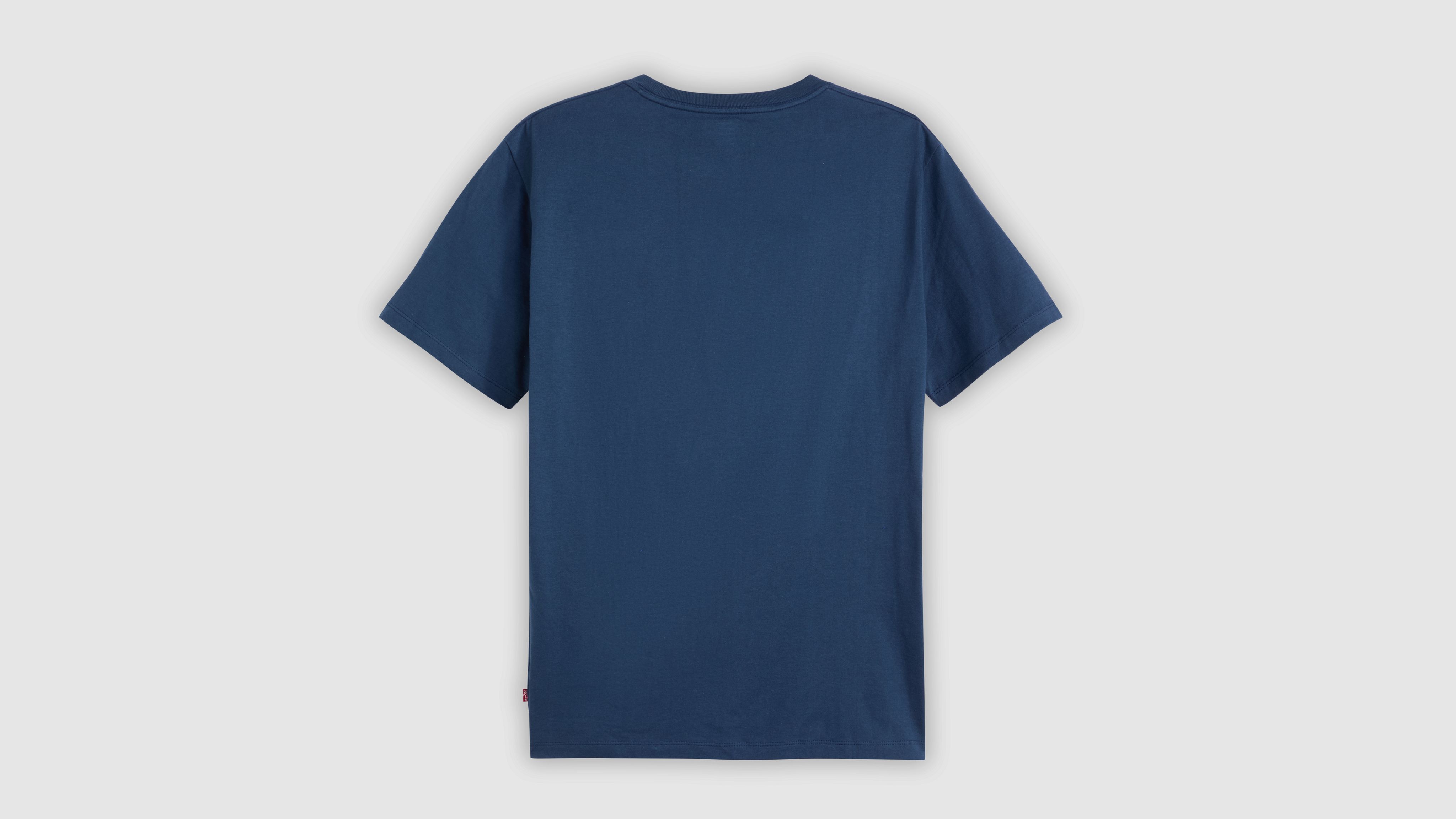 Sportswear Graphic T-Shirt 4