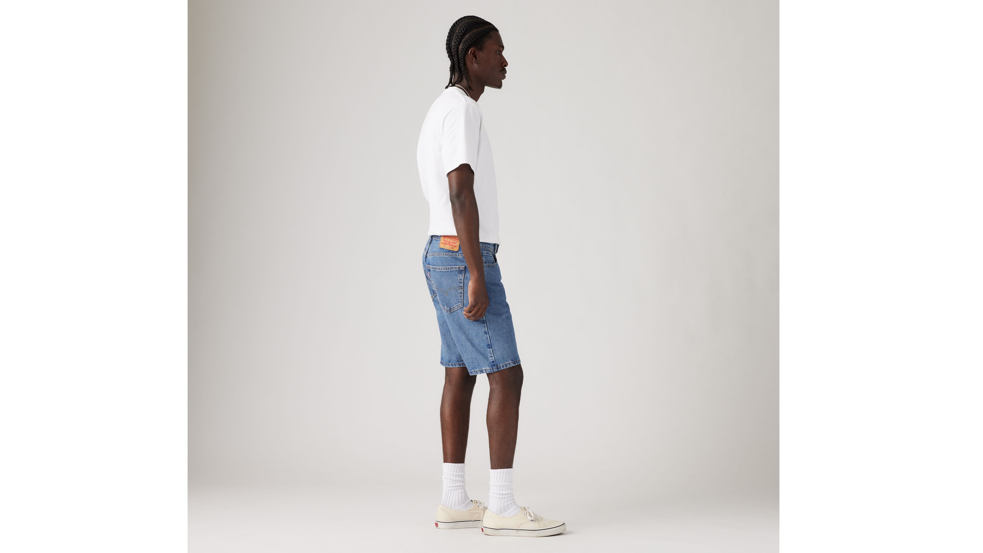 Levi's 405 Standard 10" Men's Shorts 44x10 In Medium Score