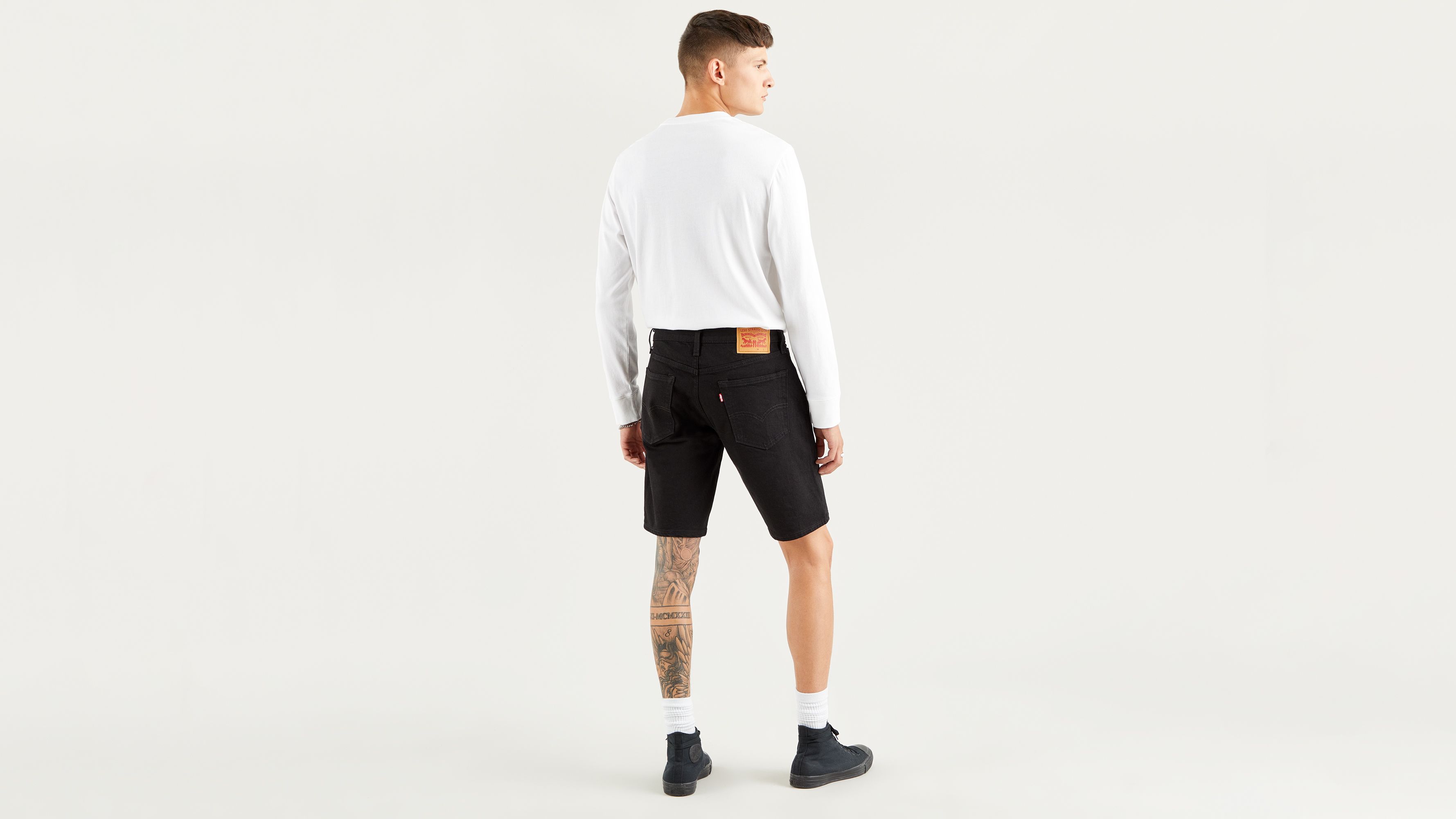 405™ Standard Shorts - Black | Levi's® BE