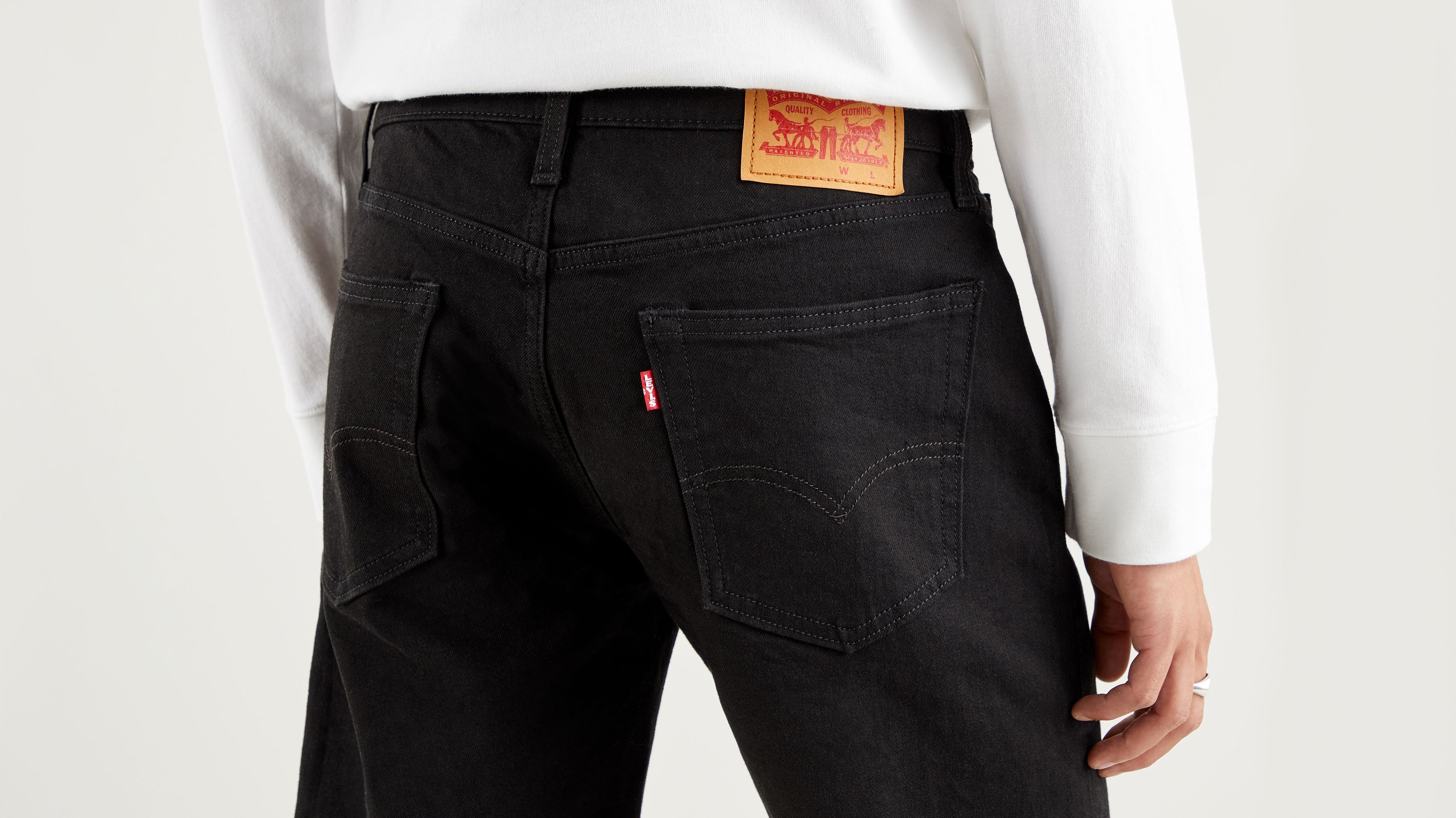 Levis 405 2025