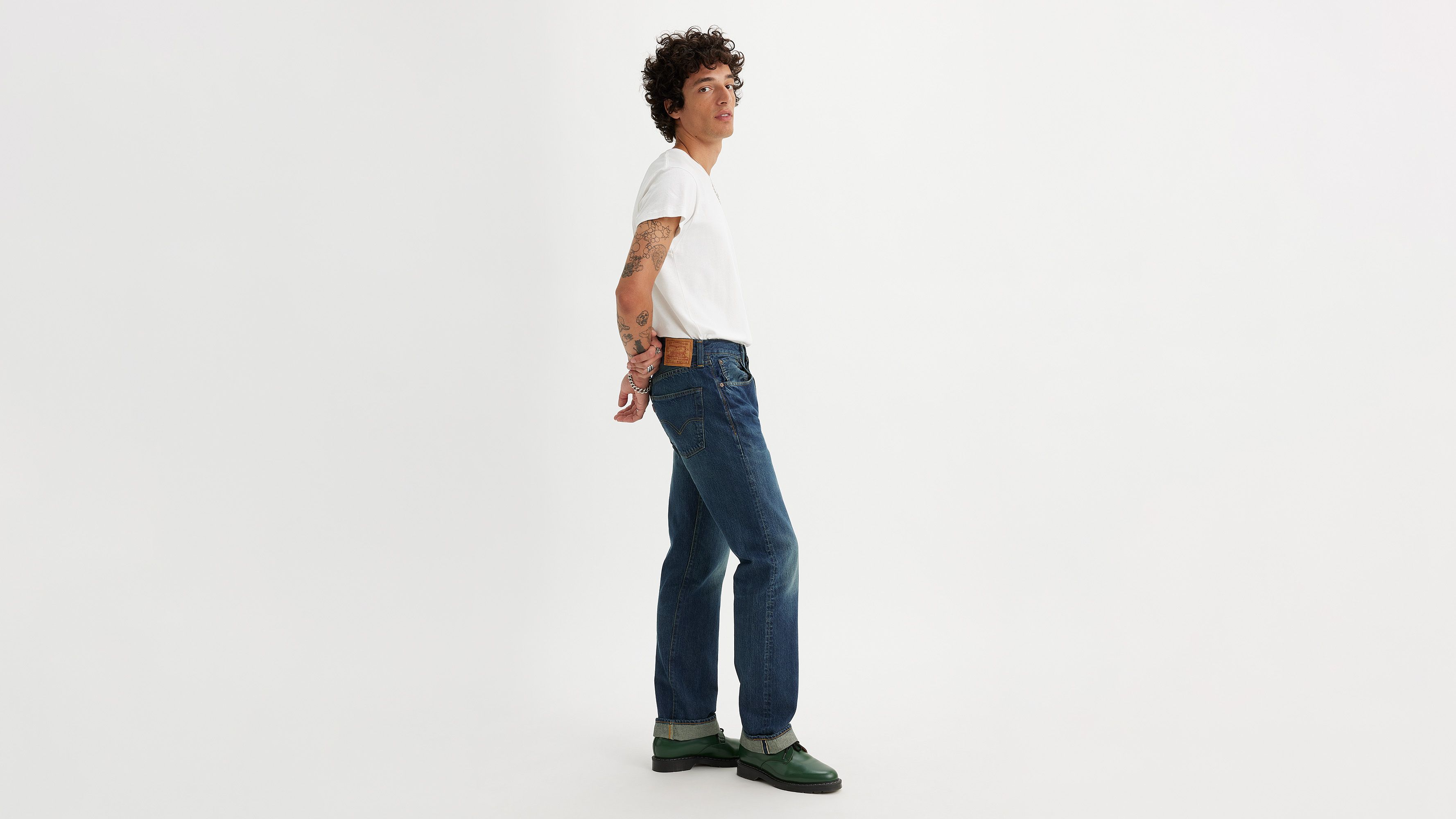 Levi's® Vintage Clothing 1947 501® Jeans - Blue | Levi's® GB