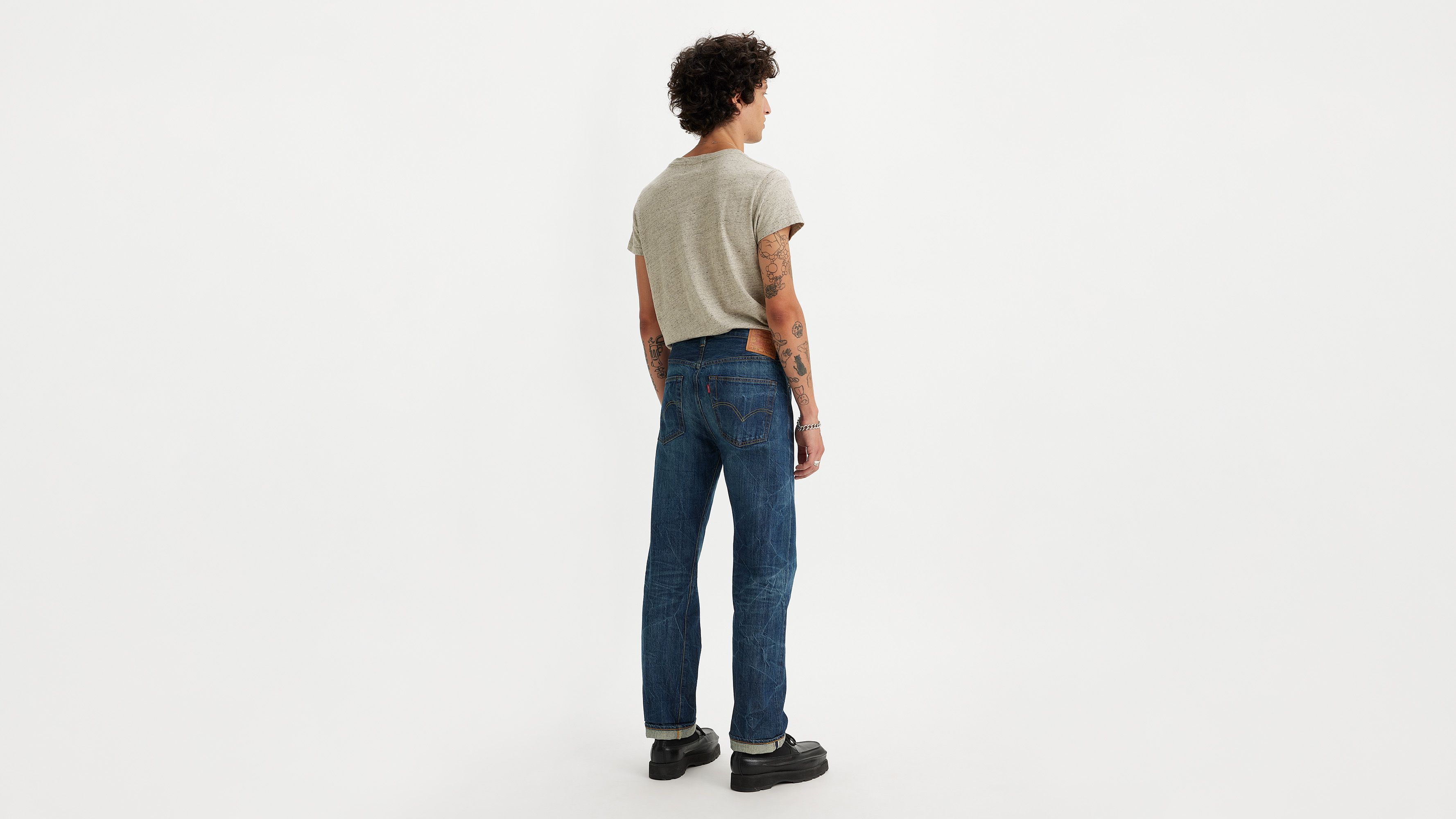 1947 501® Original Fit Selvedge Men's Jeans - Medium Wash