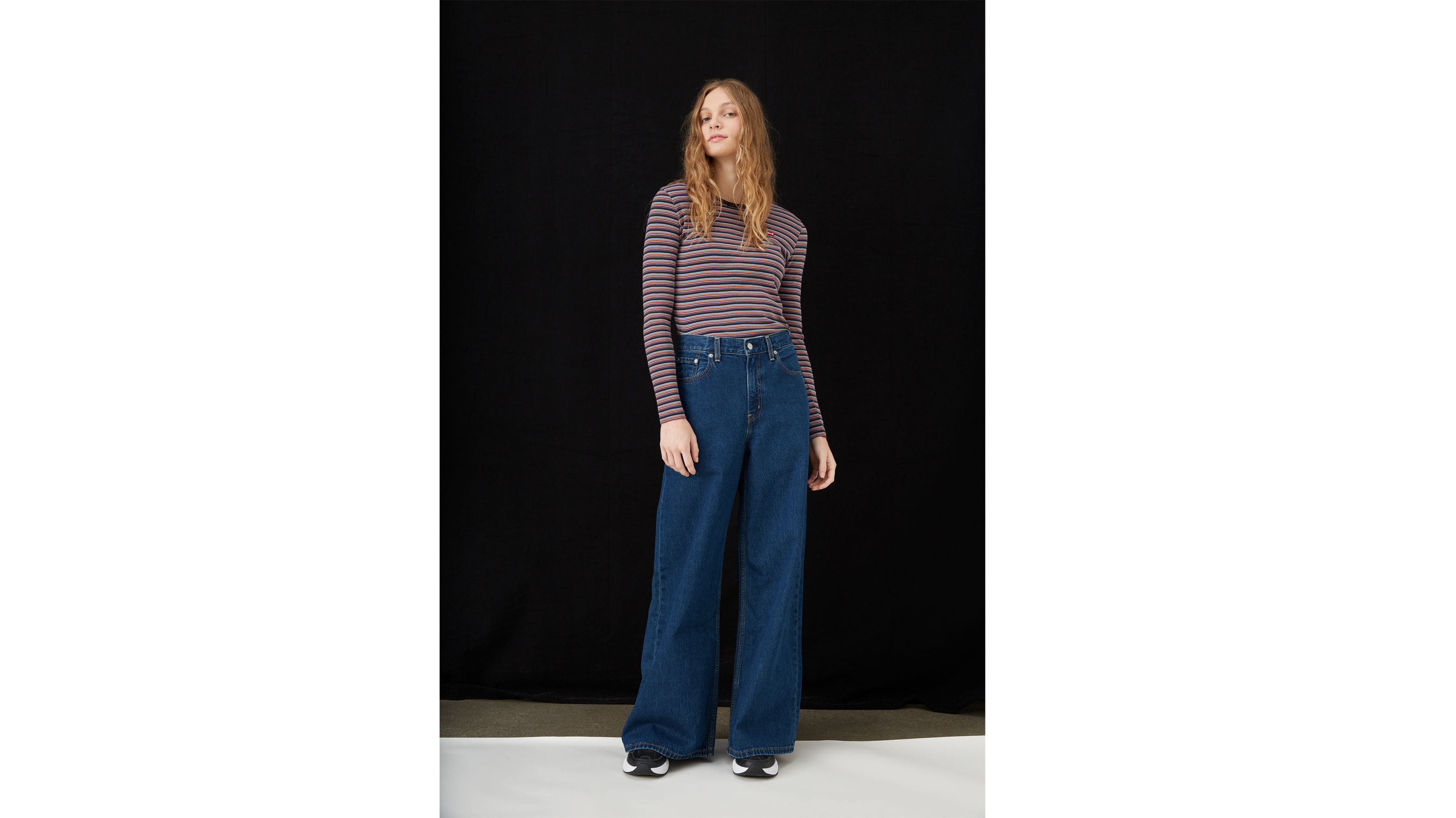 levi's super wide leg jeans