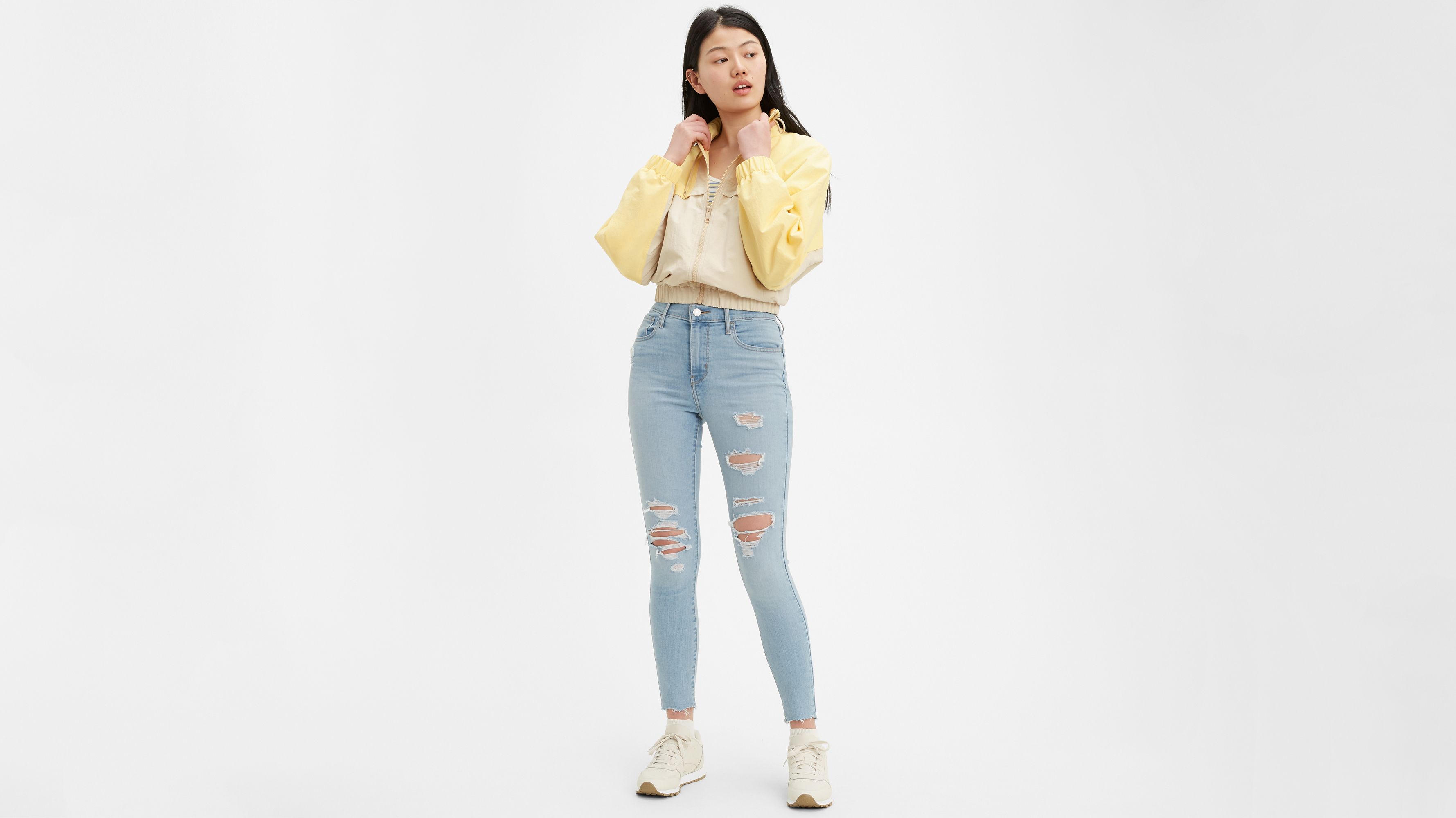 high waisted light wash levis