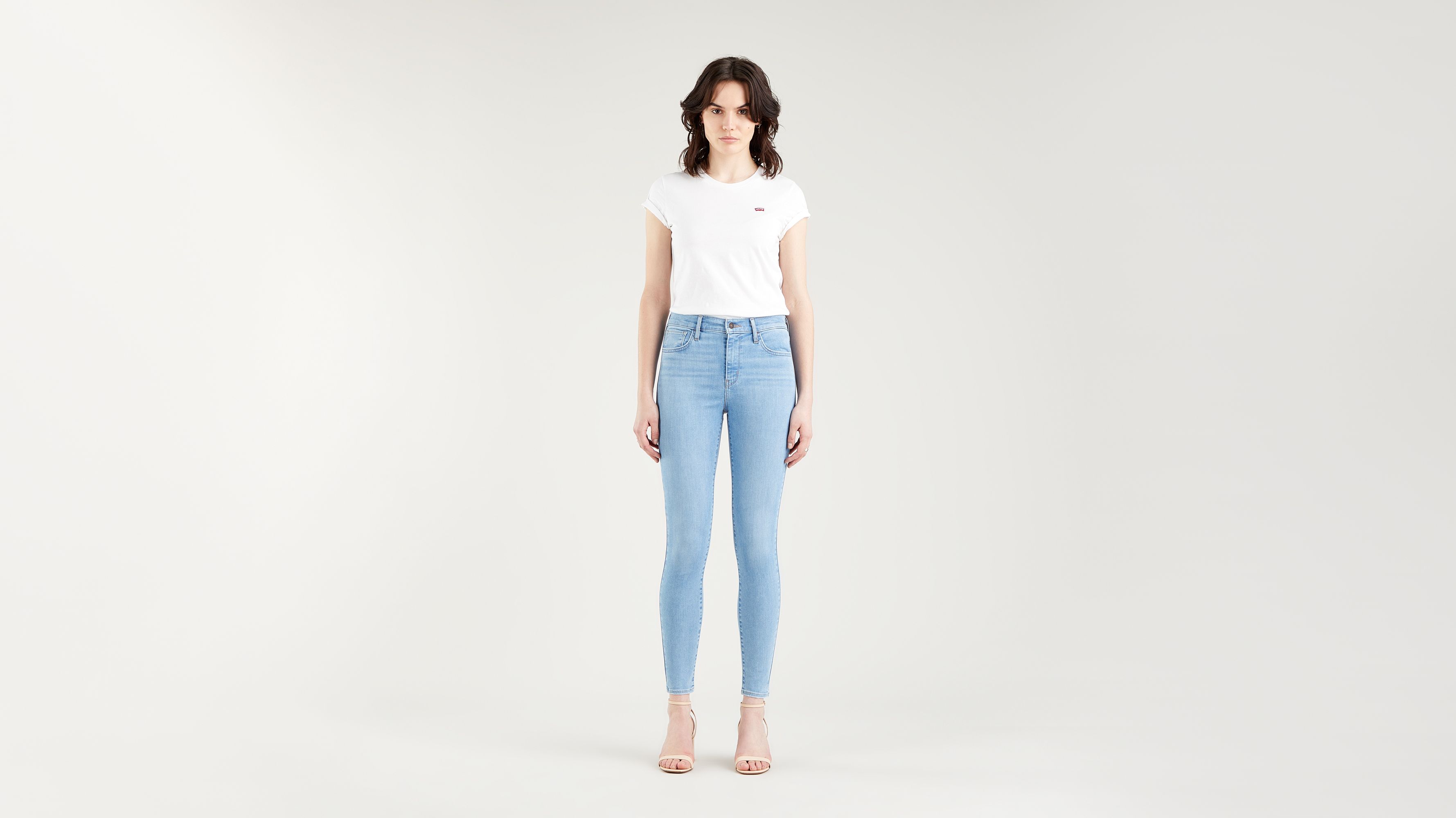 levi's blue skinny jeans