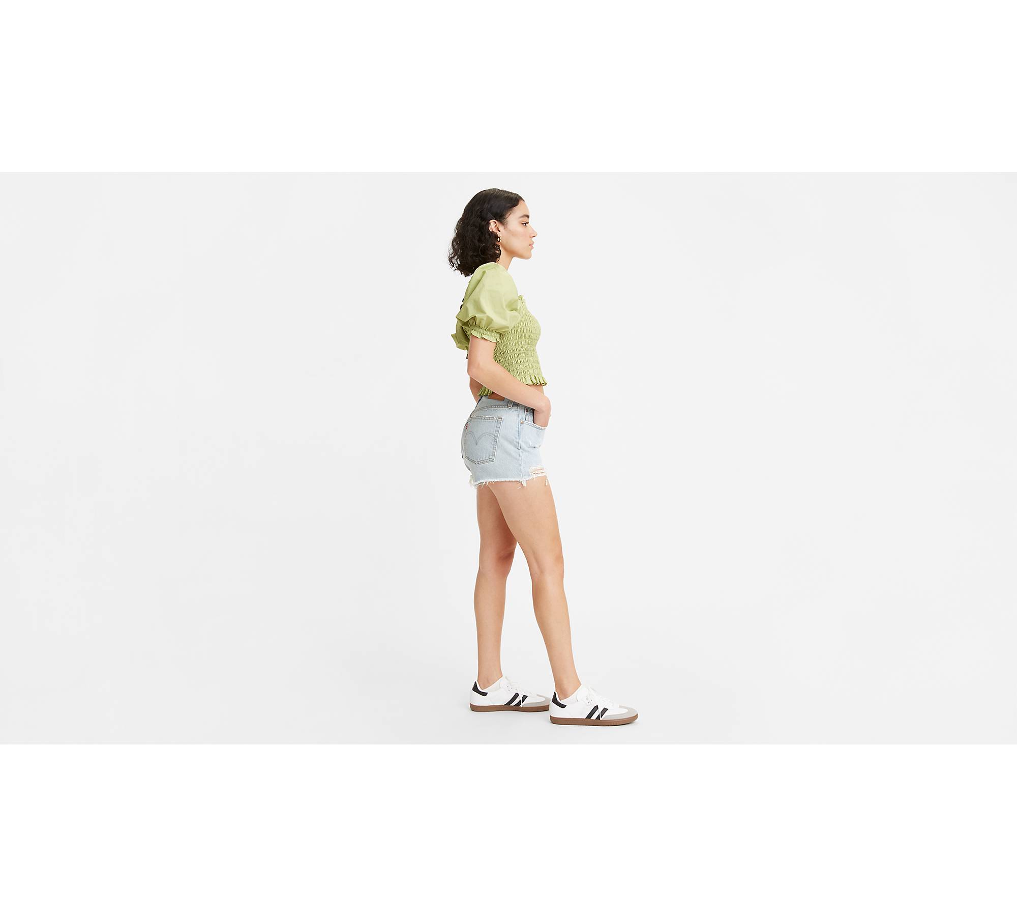 501® Original Fit High Rise Women's Shorts - Light Wash