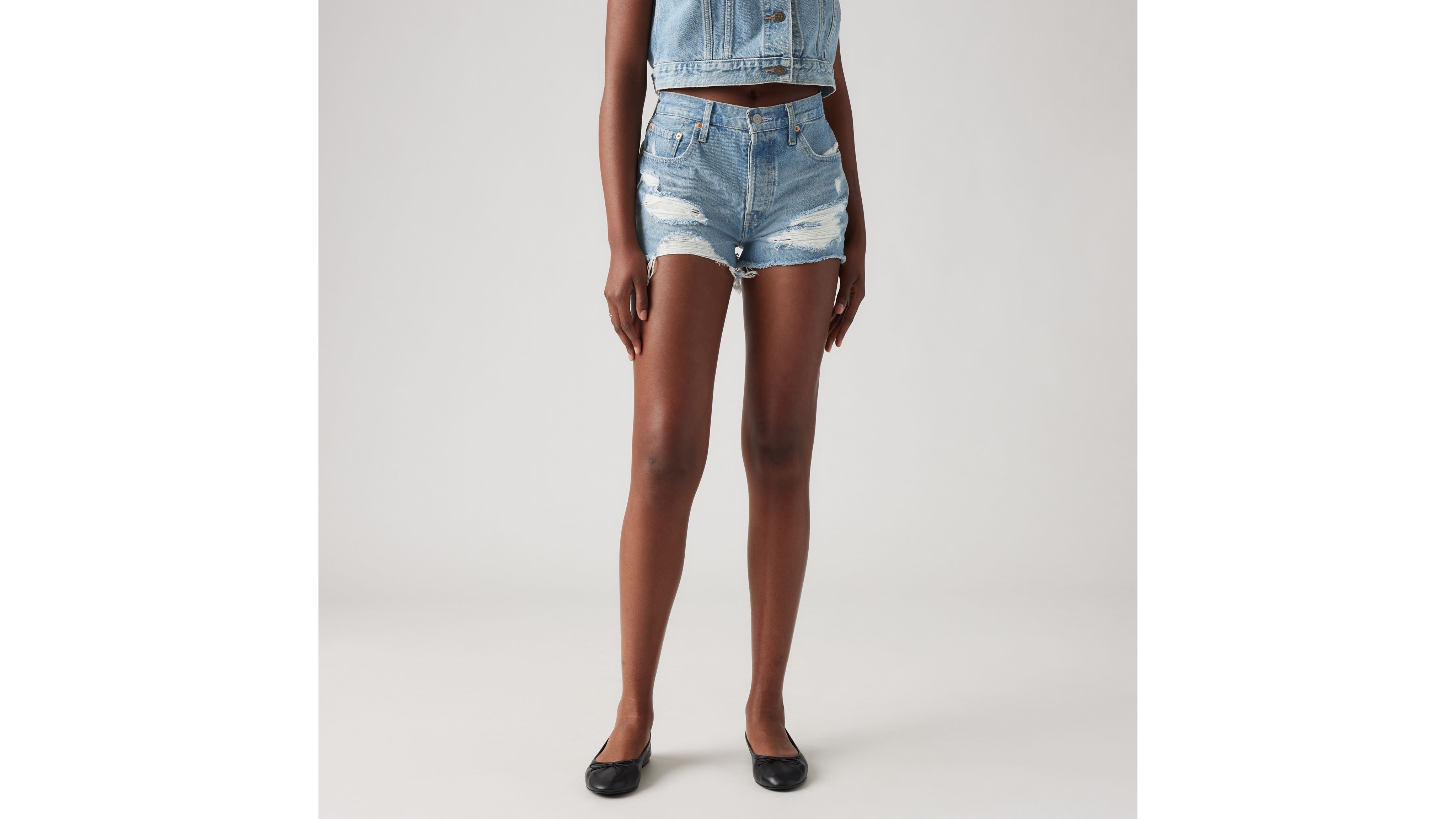 A48HIRO8358様 501® Original Fit High Rise Women's Shorts - Light Wash