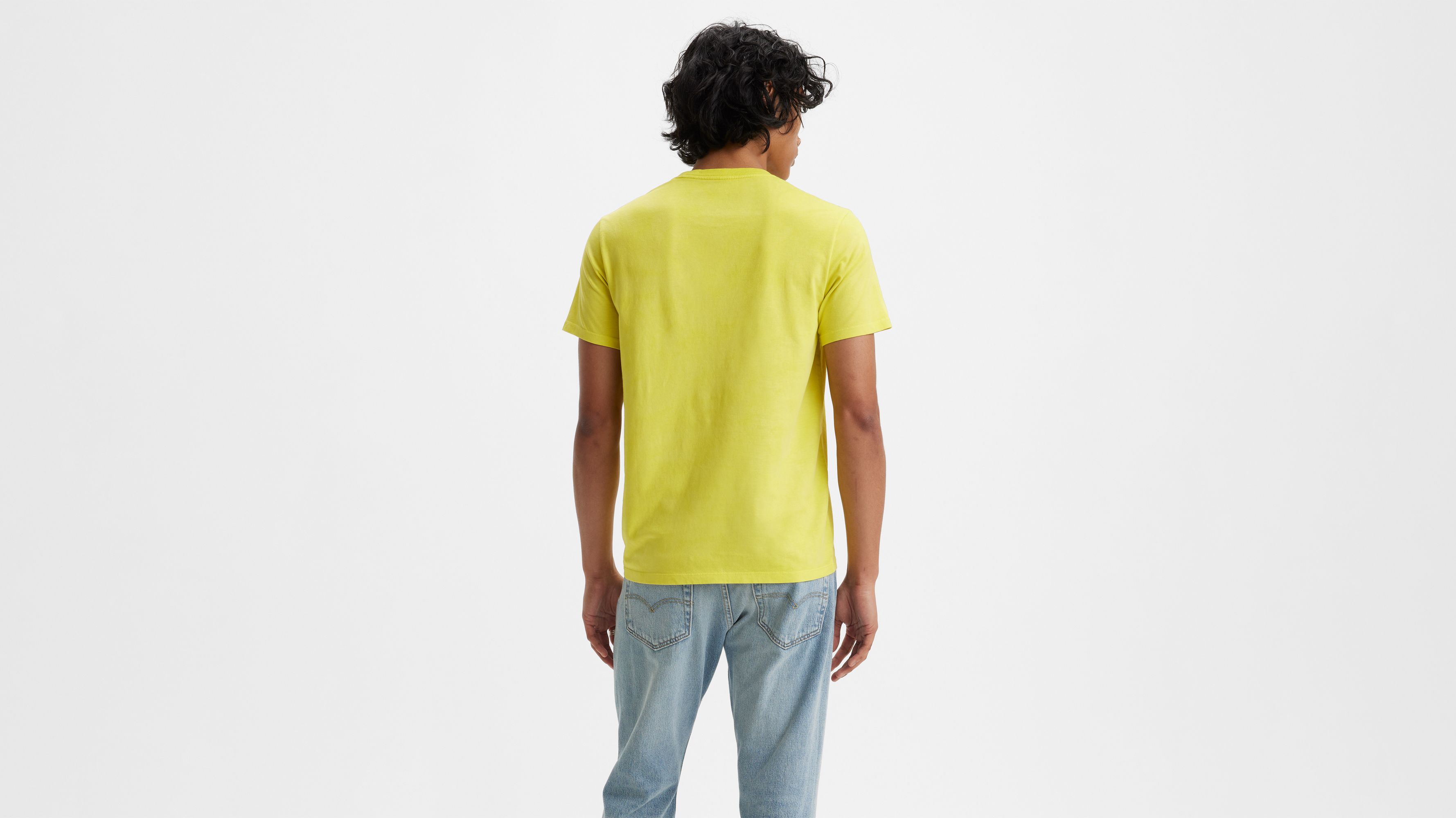 Levis yellow outlet