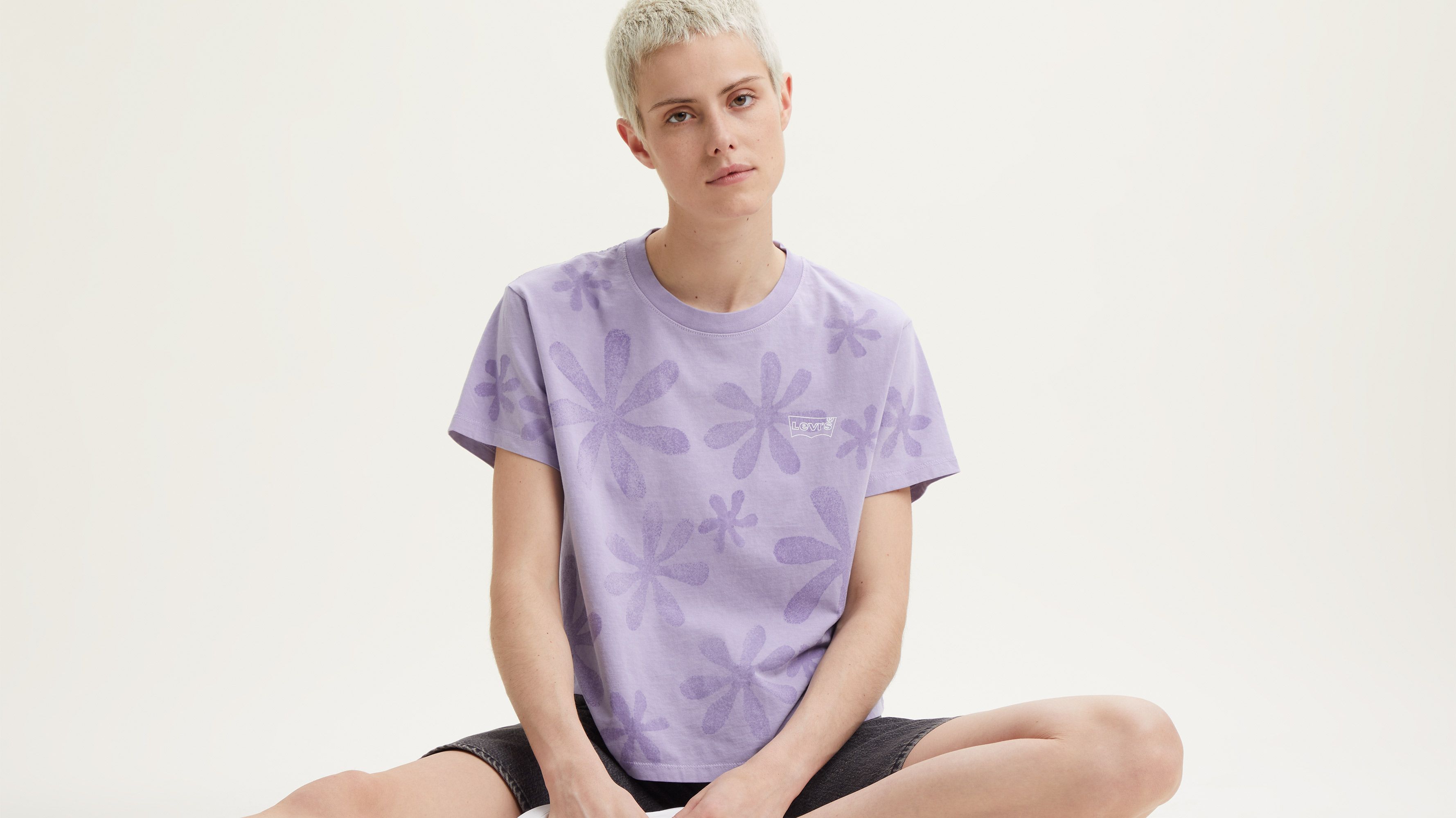 Camiseta gráfica universitaria 3