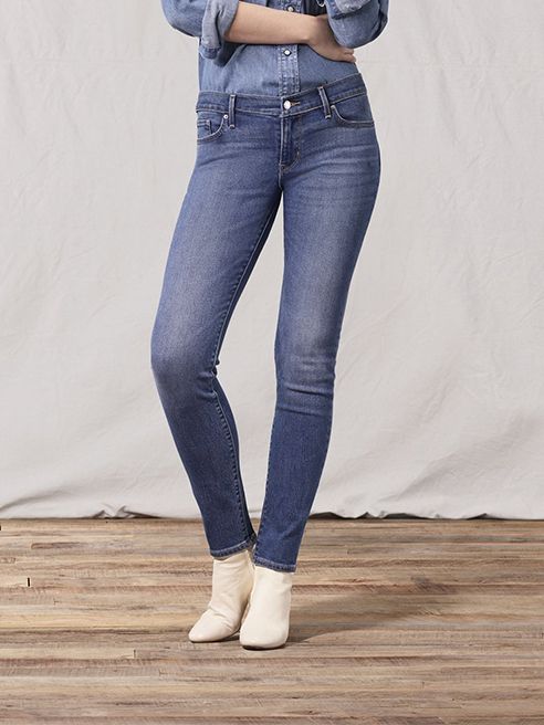 best levi's for curvy figure