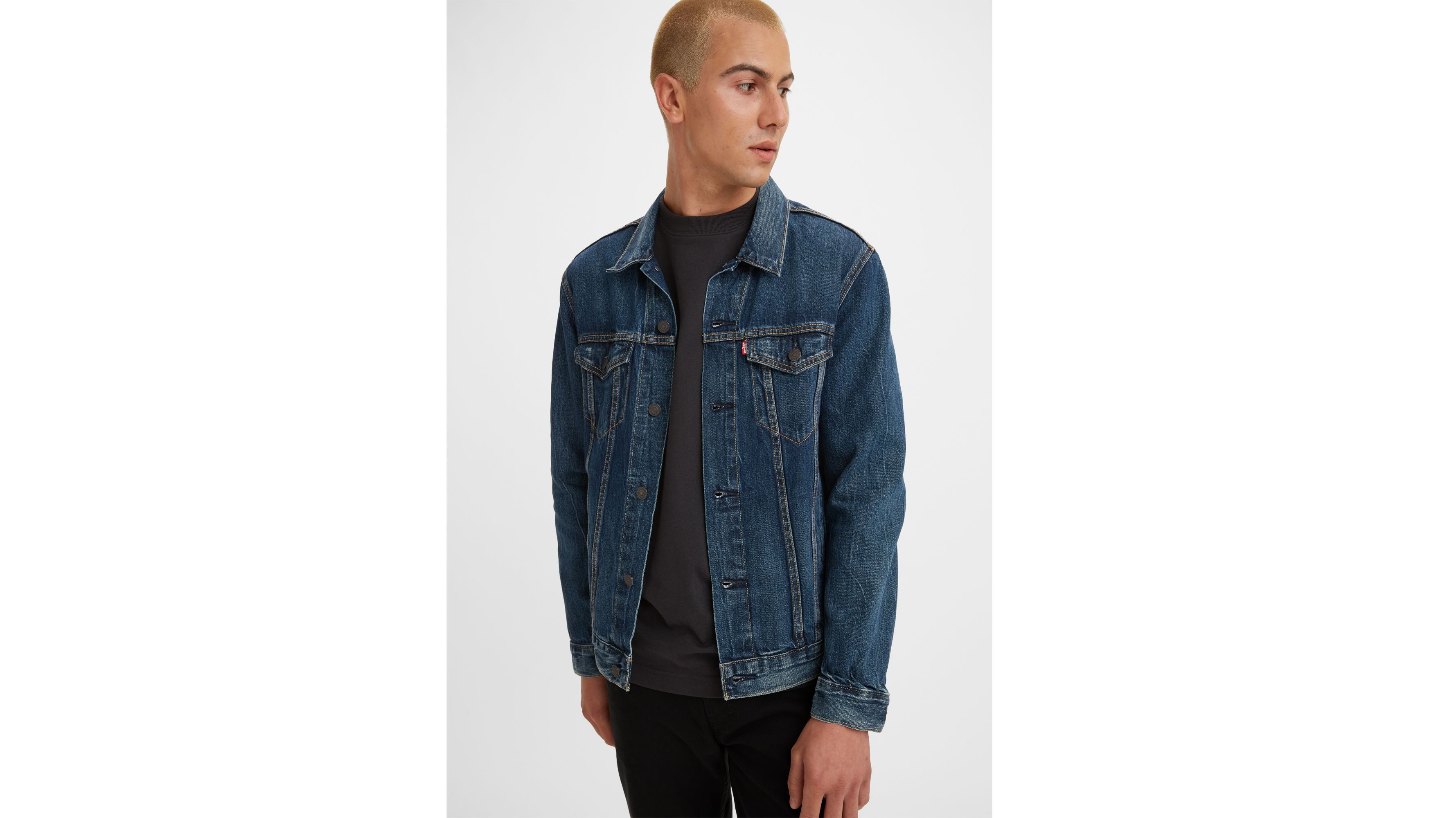 levi's trucker jacket blue