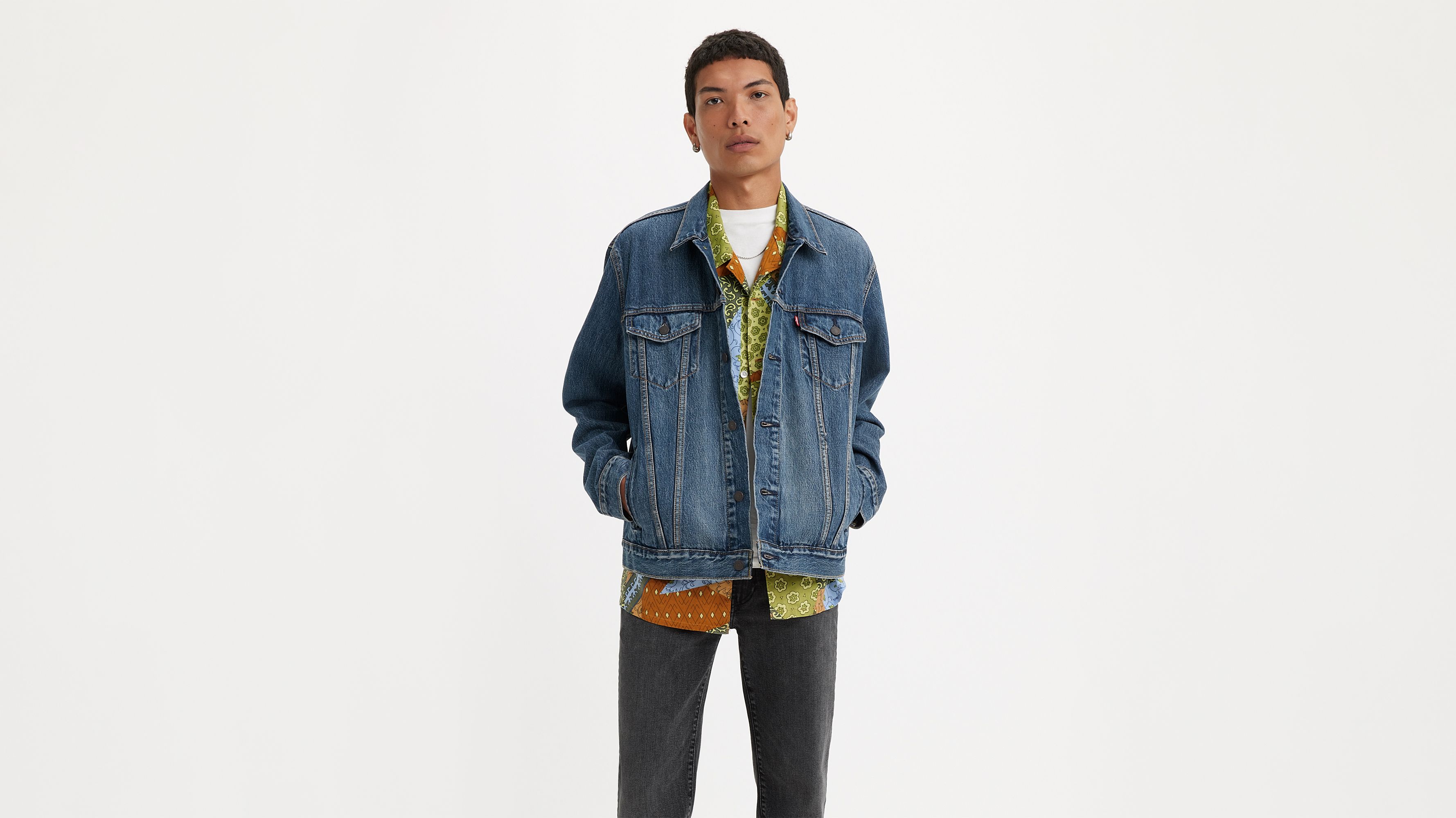 Levi's® MLB Denim Trucker Jacket - Medium Wash