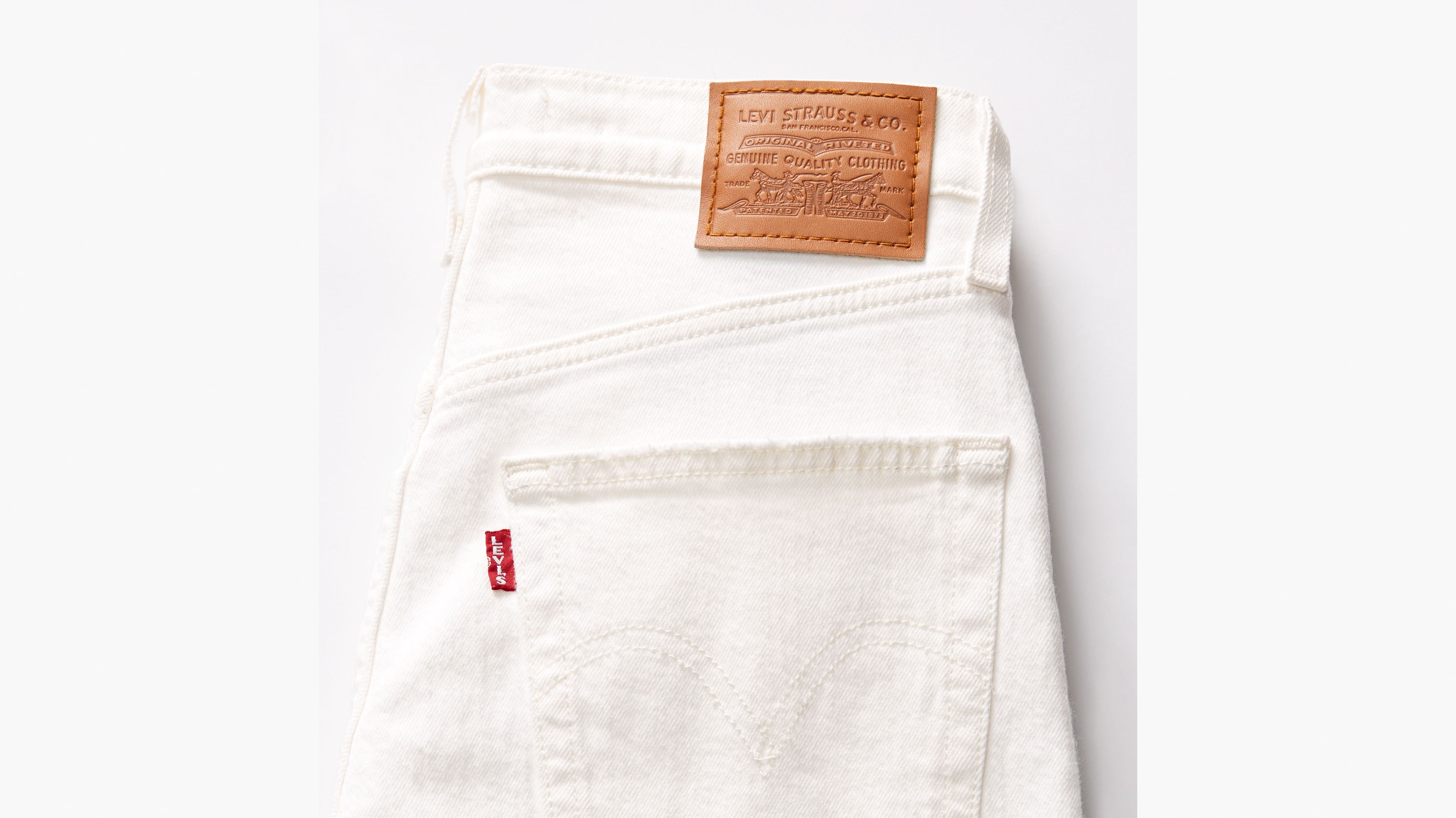 Levi's Women's Premium Ribcage Straight Ankle Jeans, Cloud Over-White, 24 :  : Clothing, Shoes & Accessories