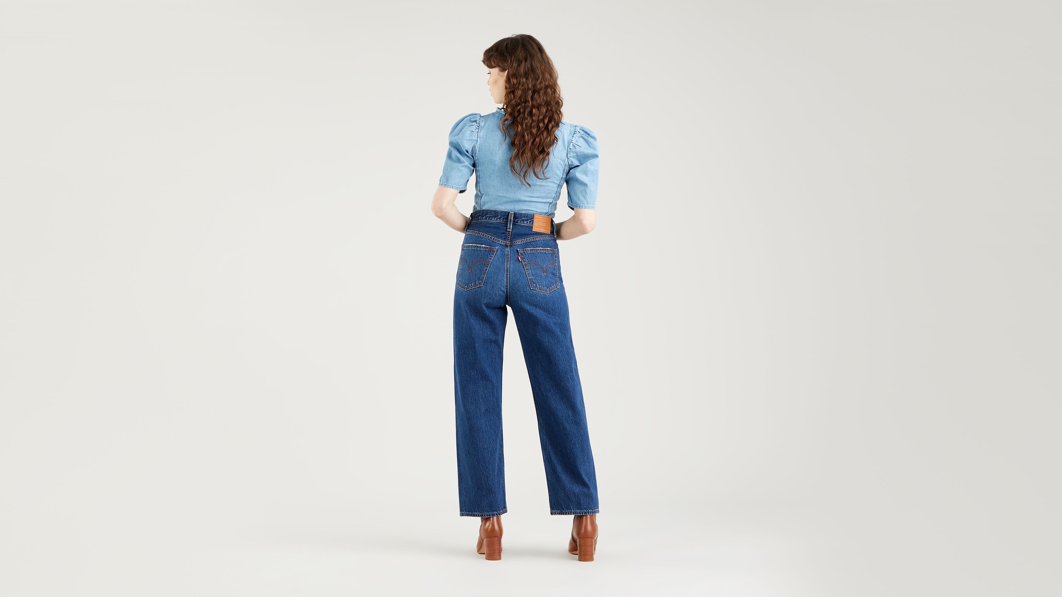Ribcage Straight Ankle Jeans 3