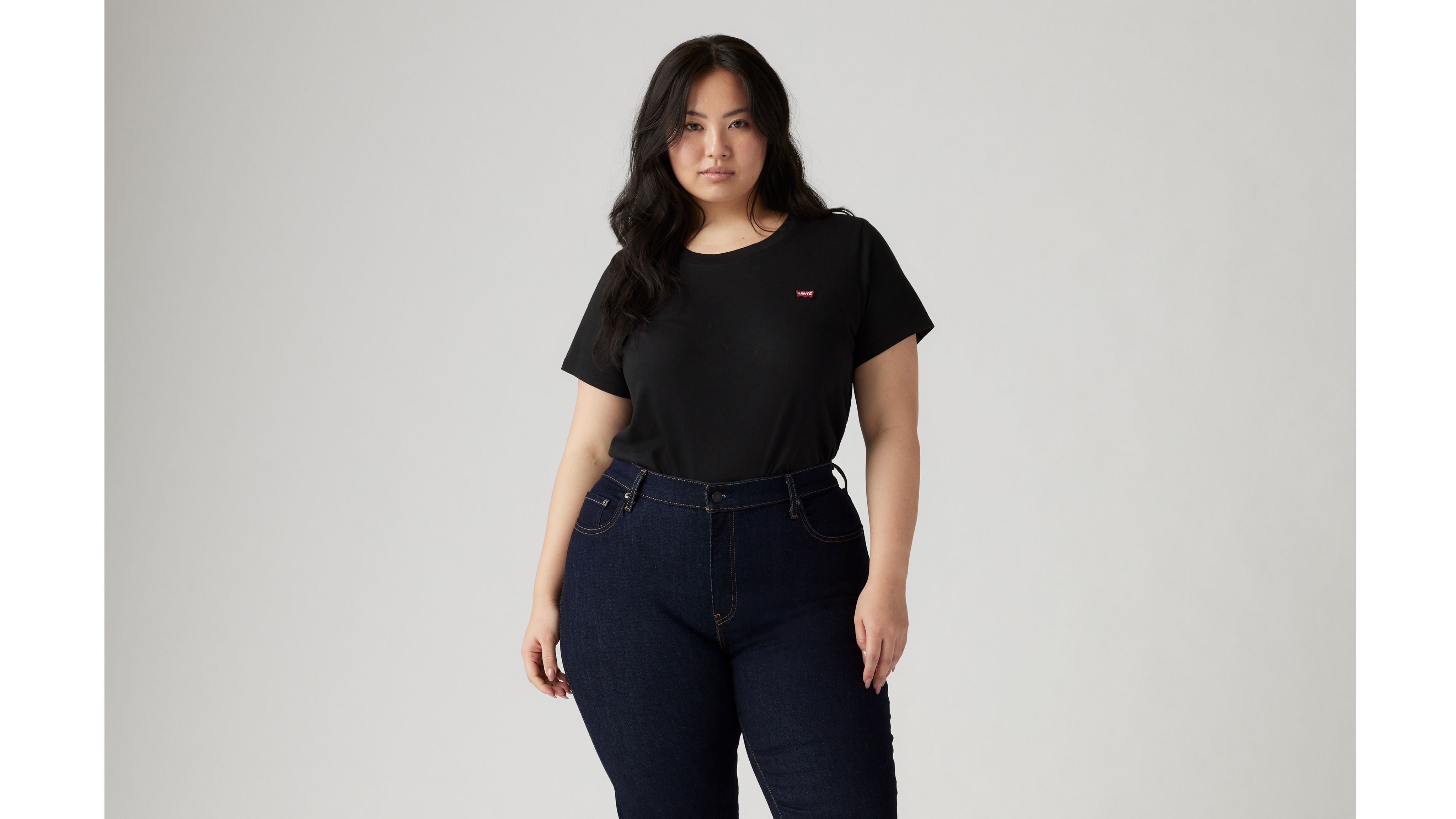 Perfect Crewneck T-Shirt (Plus Size) 1