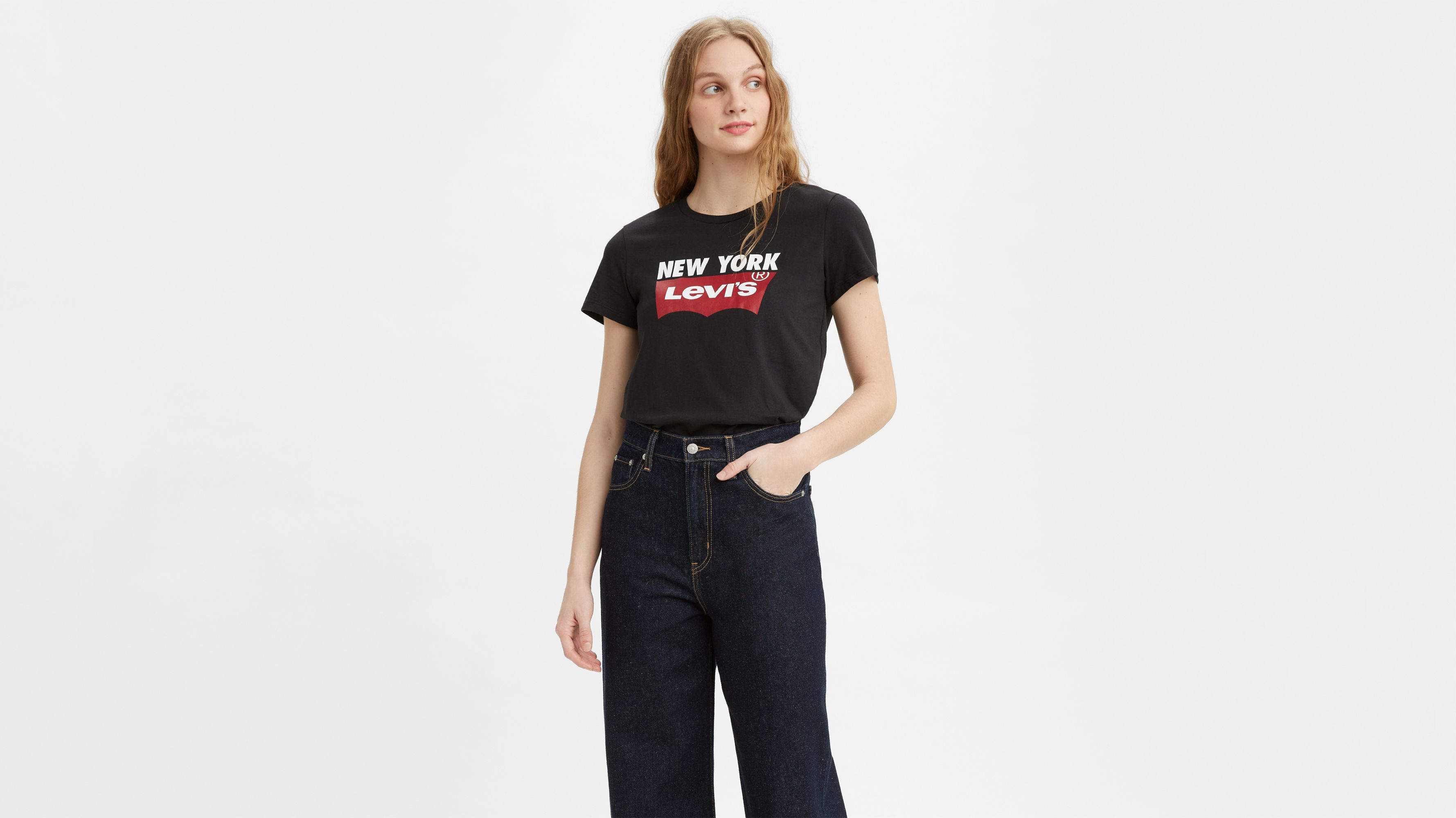 Levi's® Logo New York Tee - Black | Levi's® US