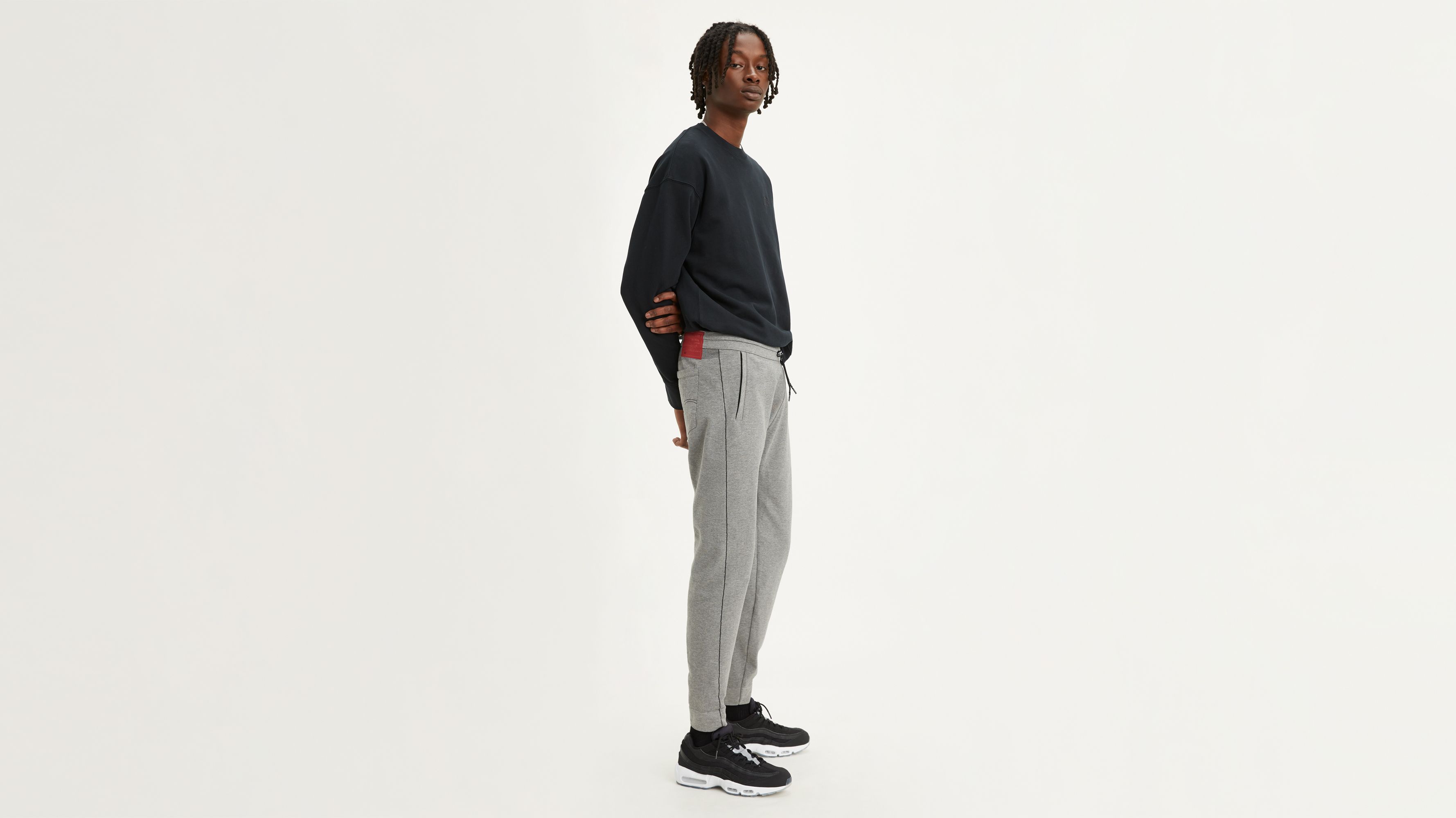 levi's knit jogger jeans