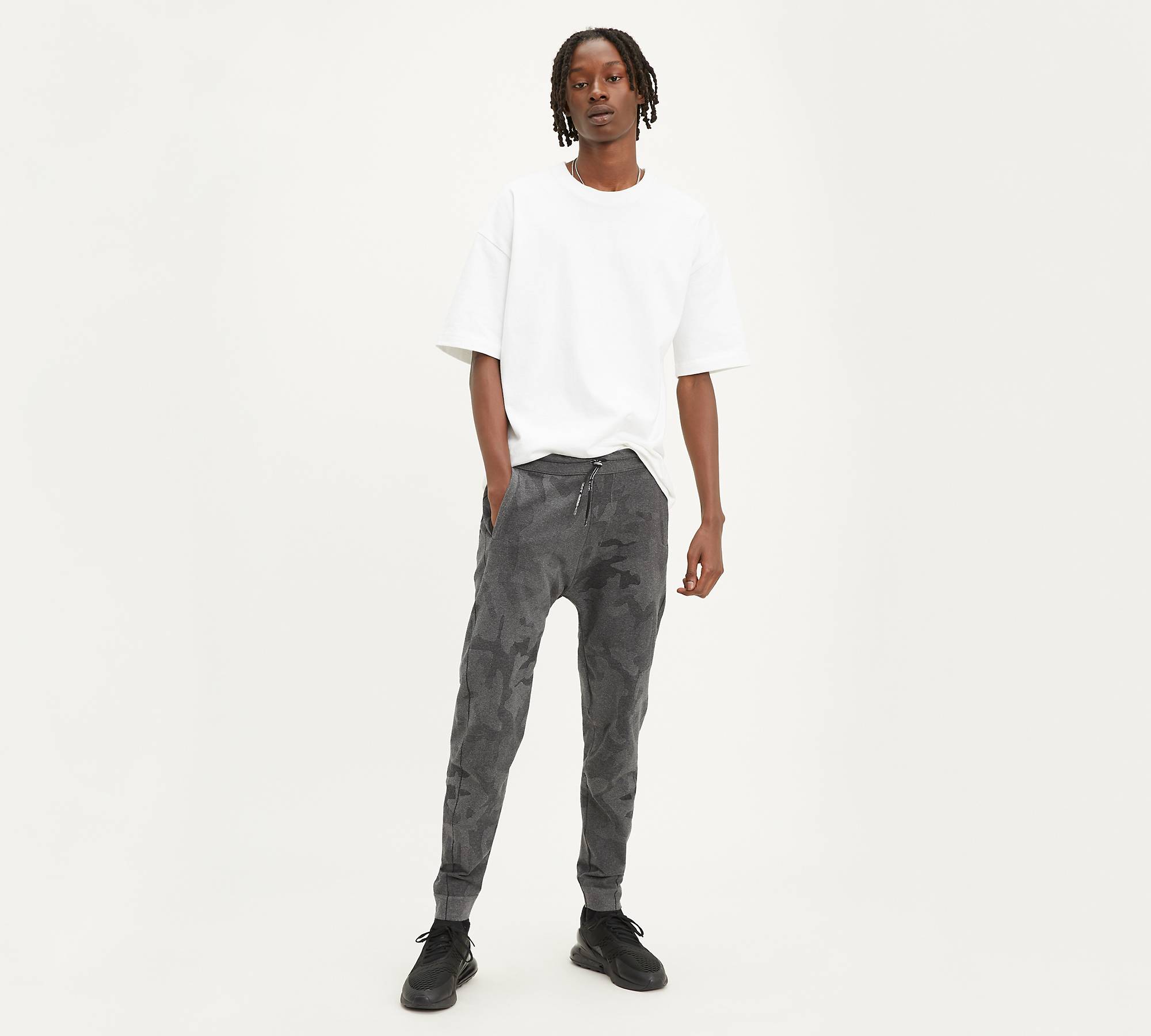 Jeans TechnoMC Levi'sMD Pantalon joggeur fuselé en tricot griffé 1