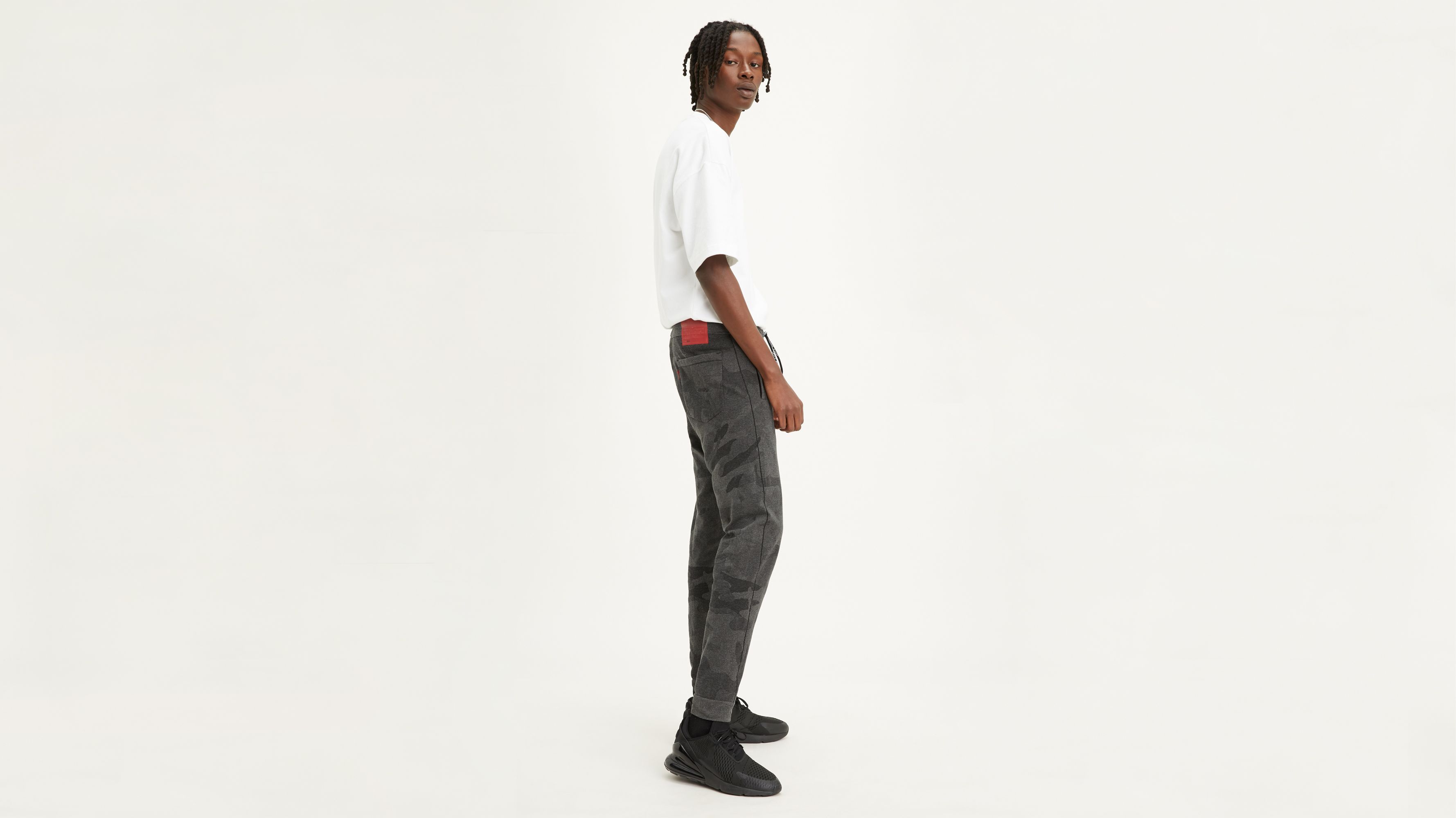 Levi's® Engineered Jeans™ Taper Knit Logo Jogger Pants 3