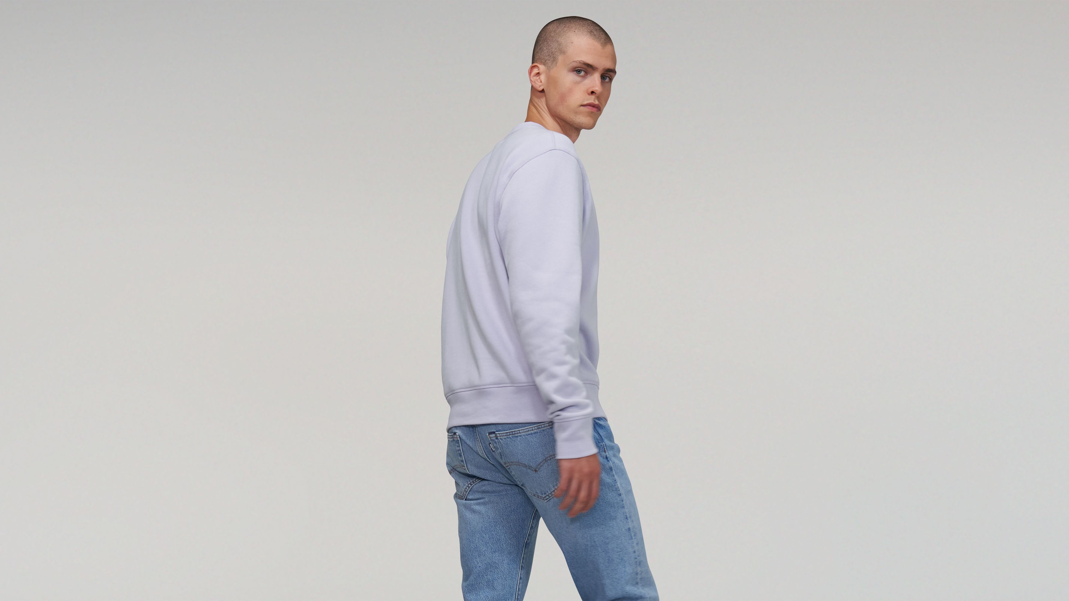 Relaxed Crewneck Sweatshirt 2