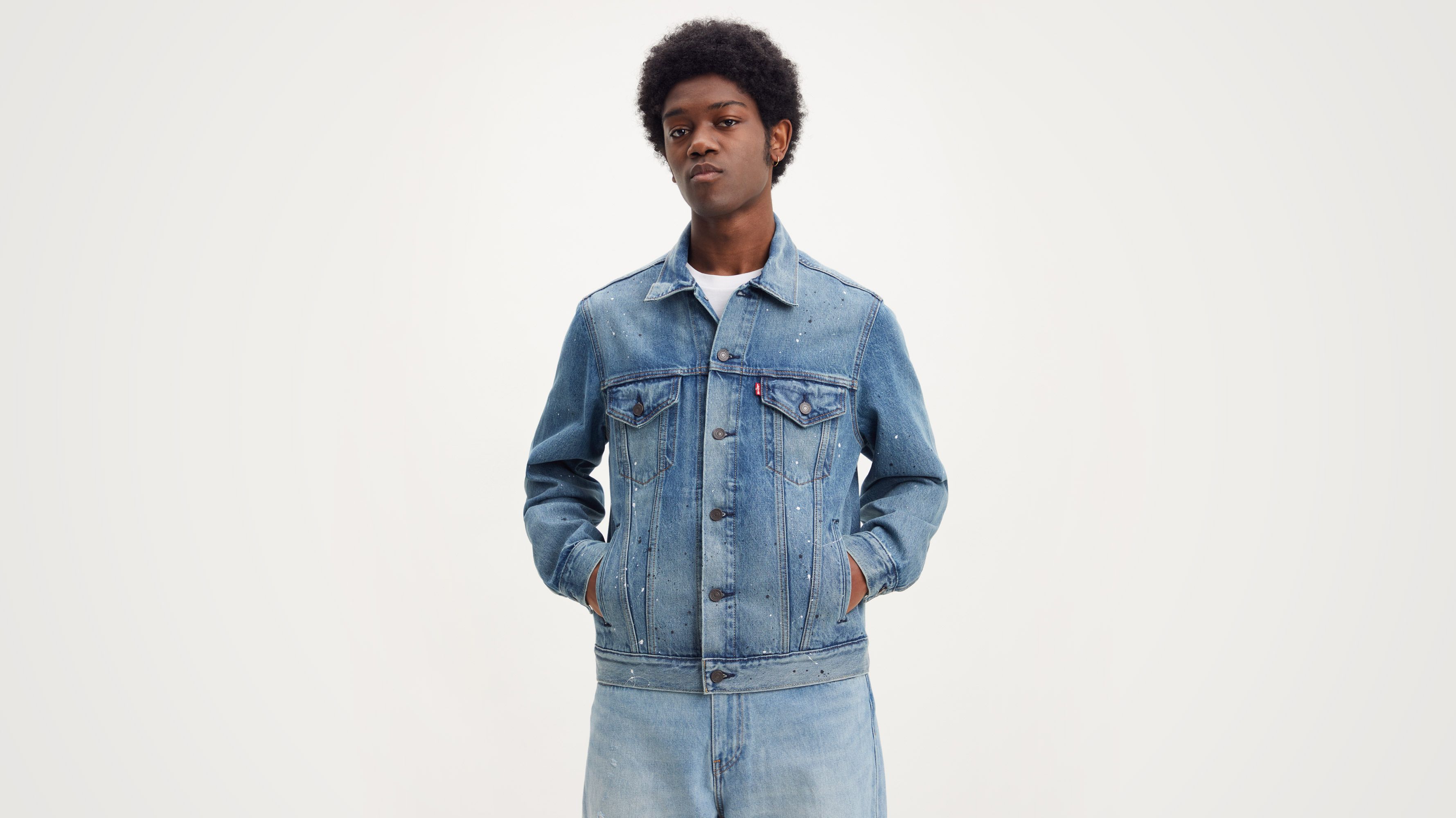 Vintage Fit Trucker Jacket - Blue | Levi's® BE