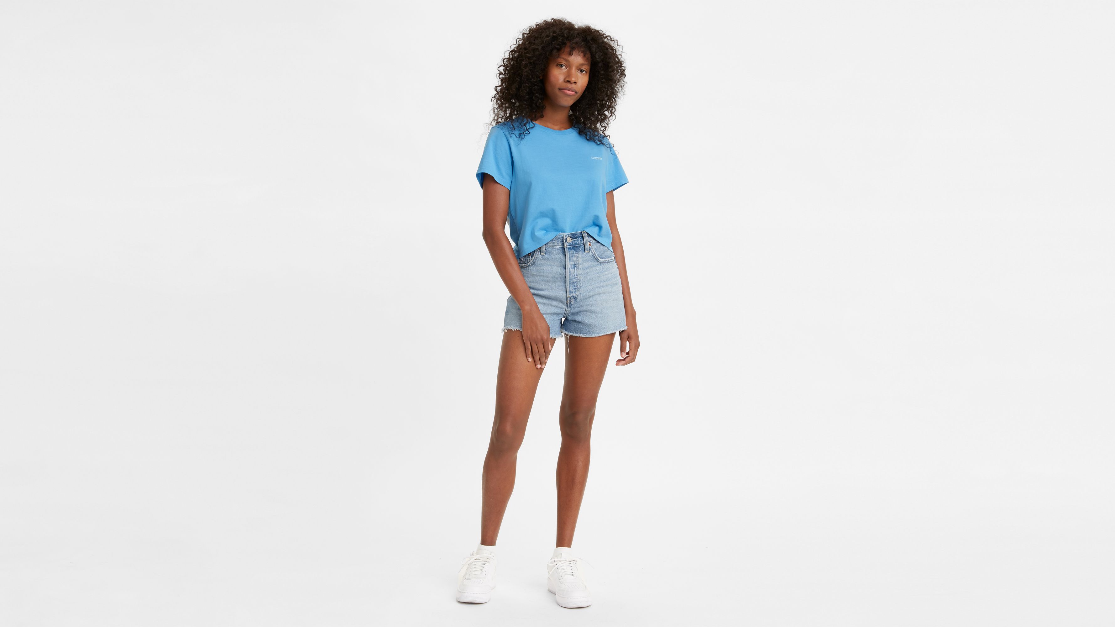 Light wash best sale levi shorts