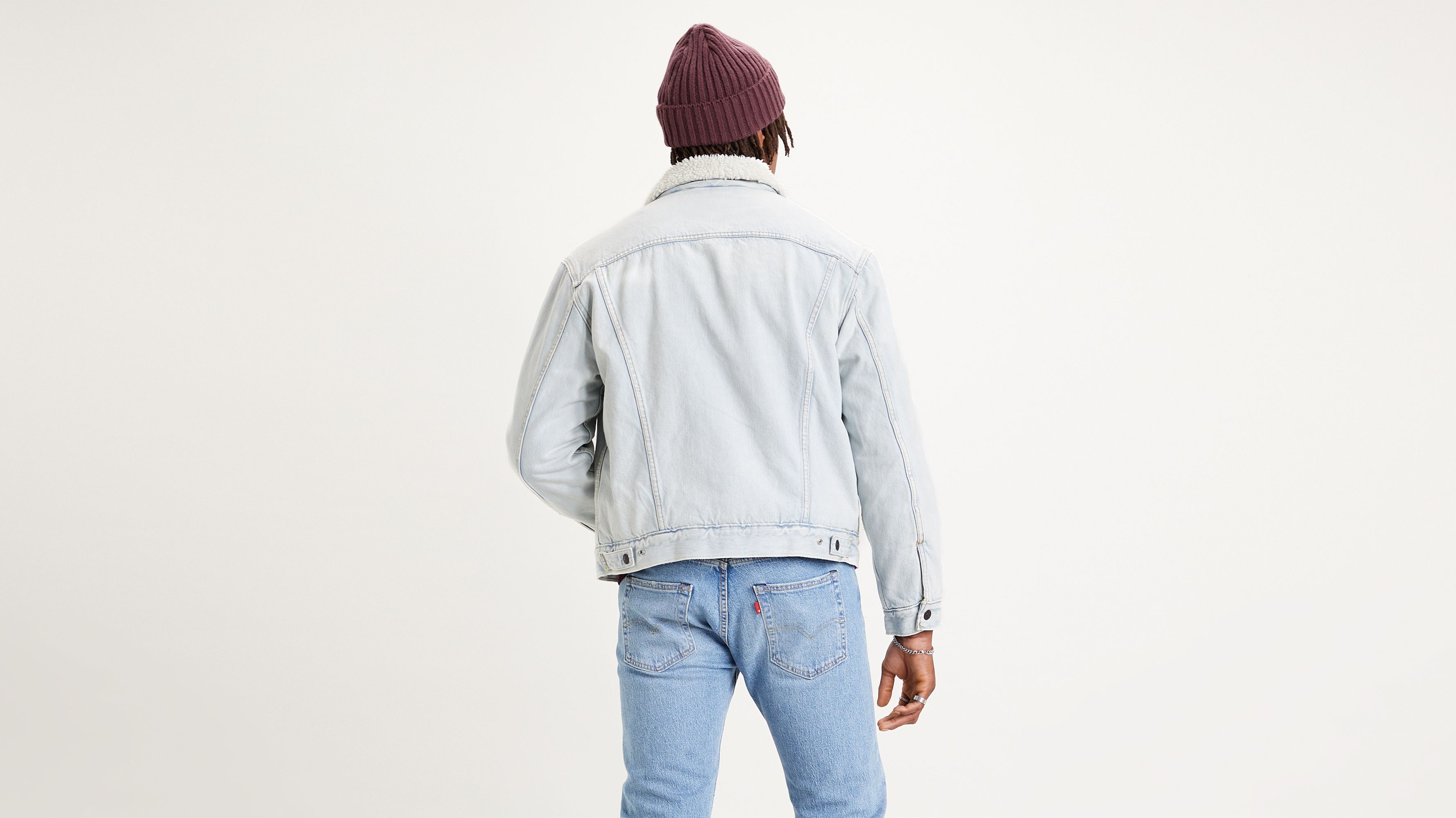 levis vintage fit sherpa trucker