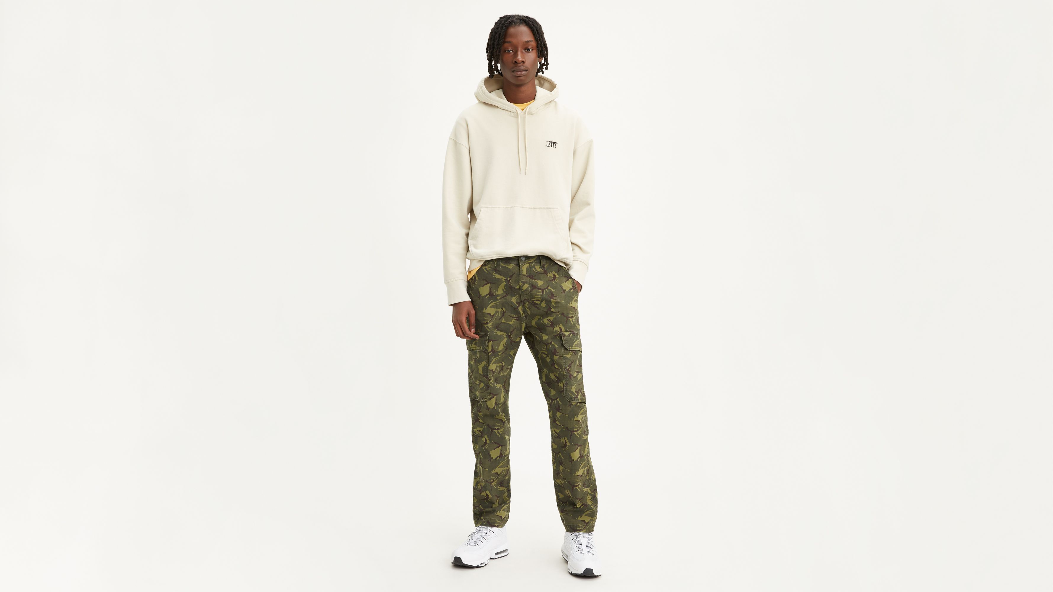 camo levi pants