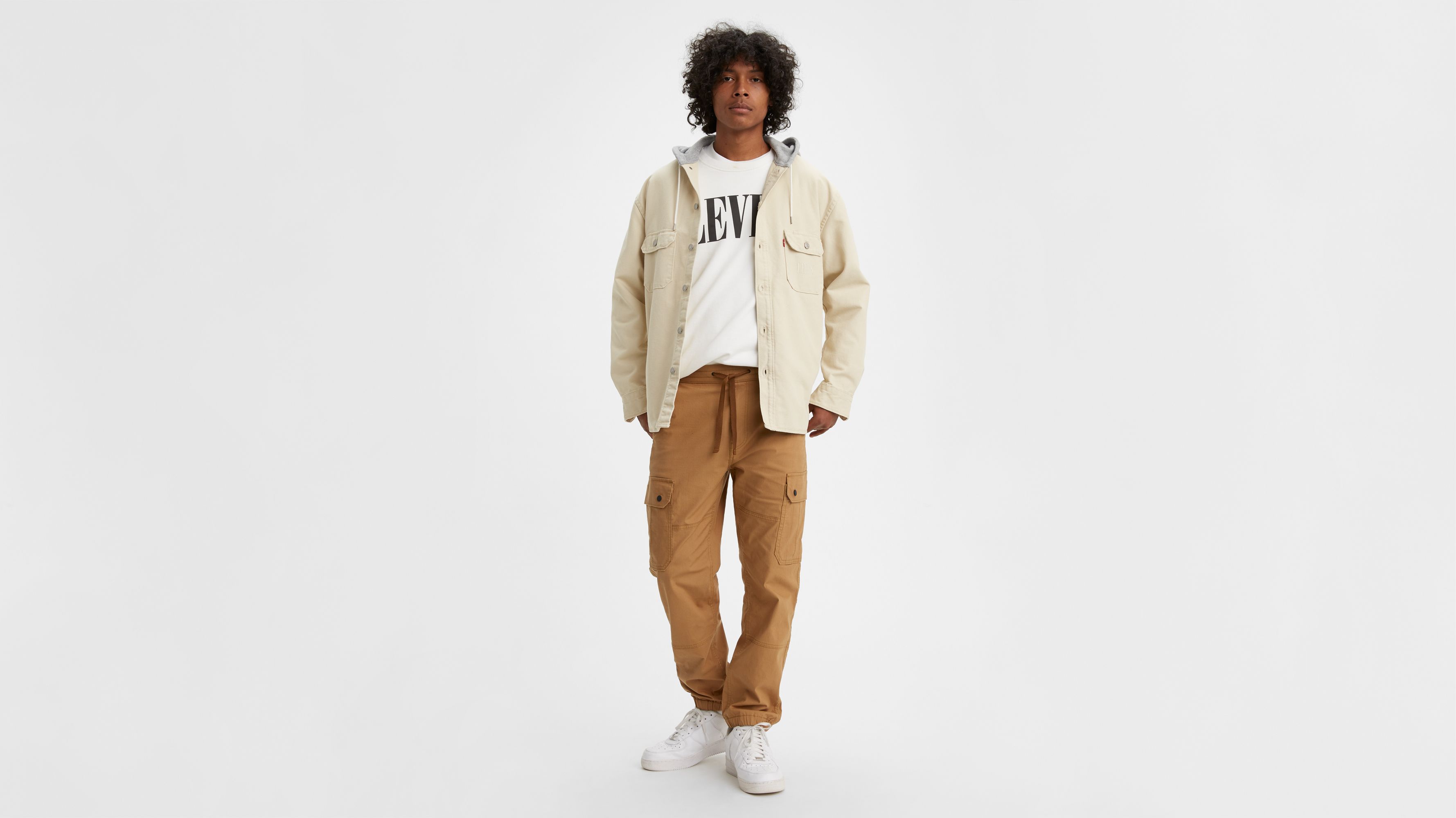 levi's men's aviator cargo jogger pant