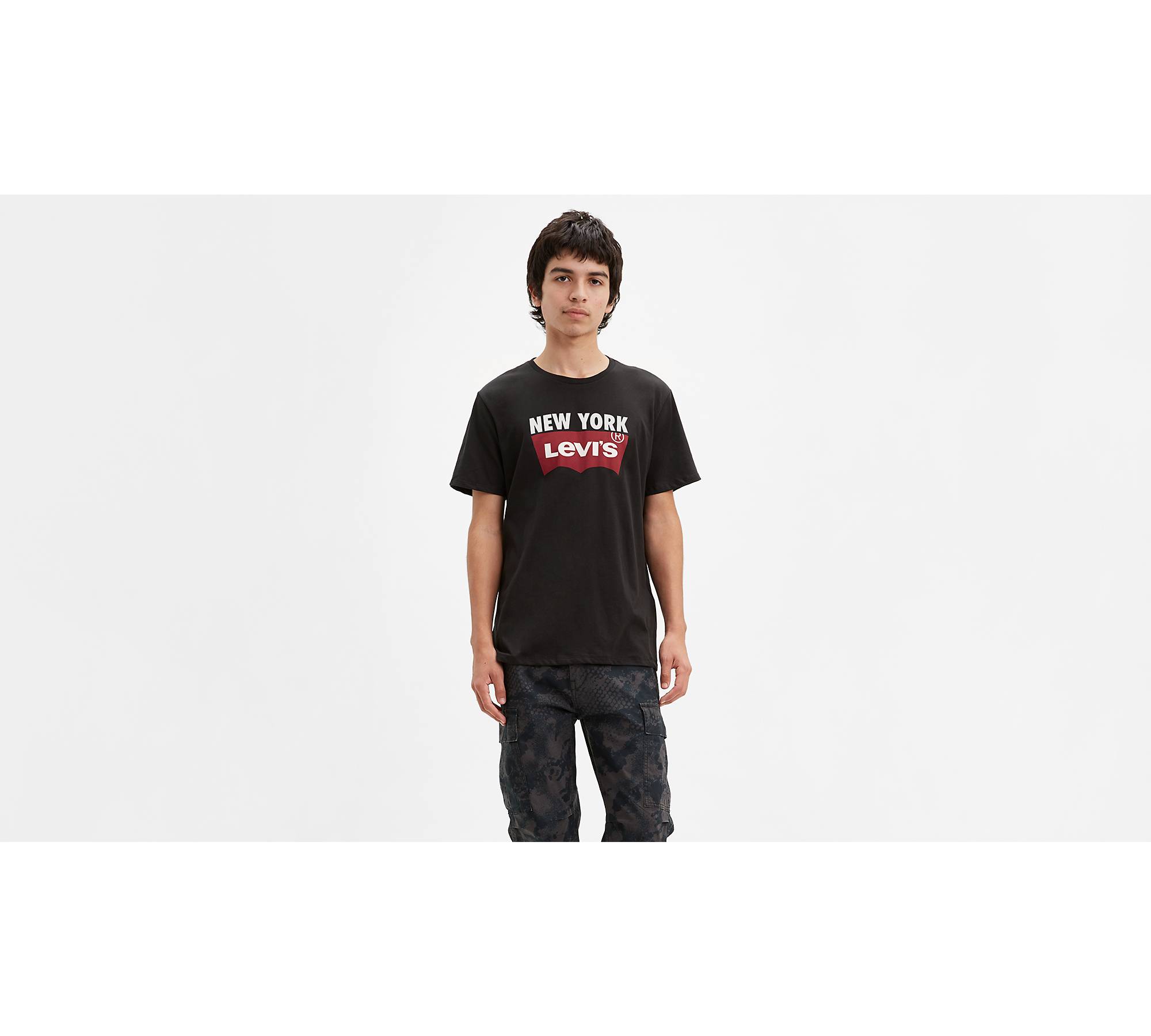 Big Apple New York, black Essential T-Shirt for Sale by denip