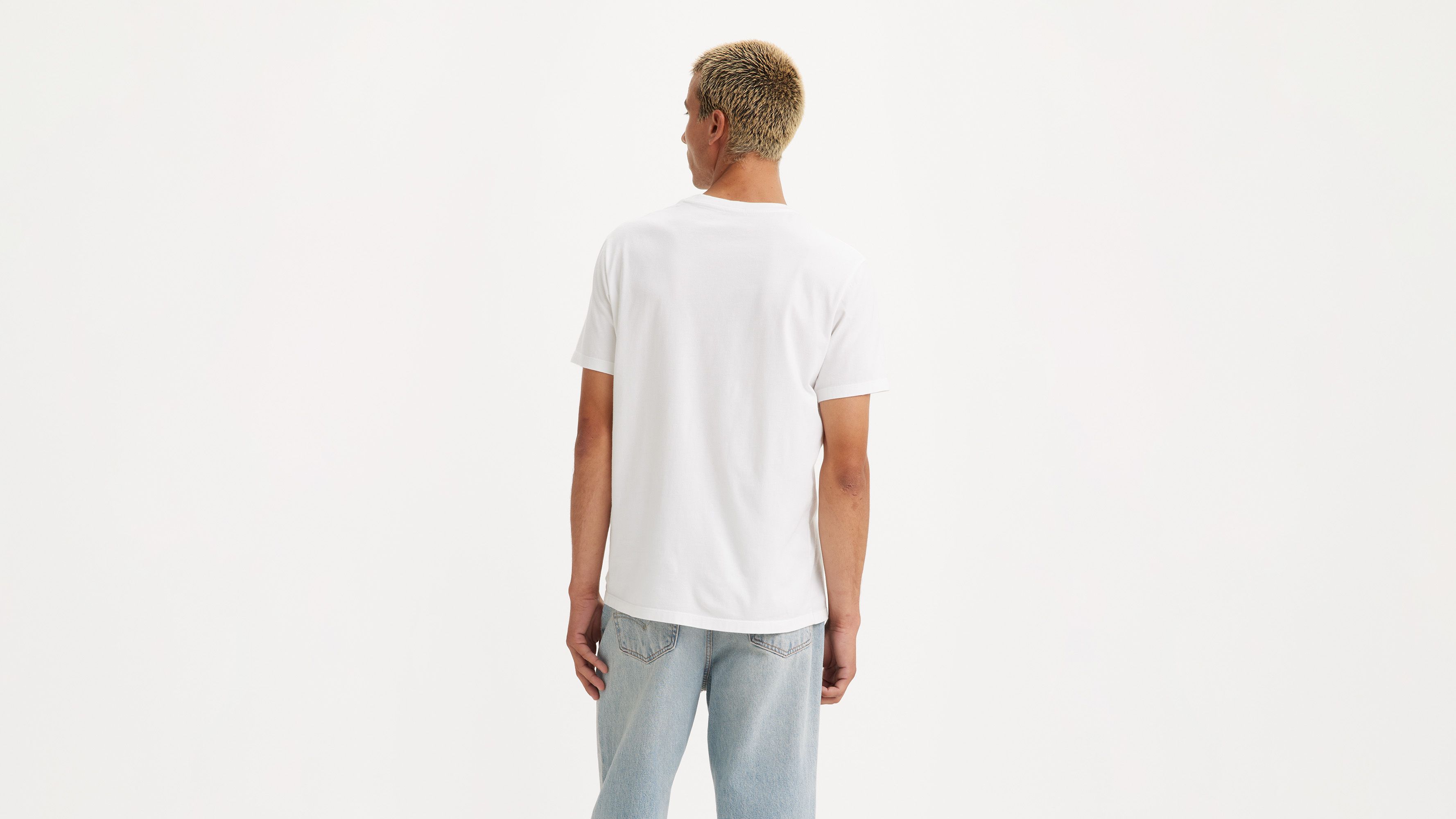 Levis deals city tee