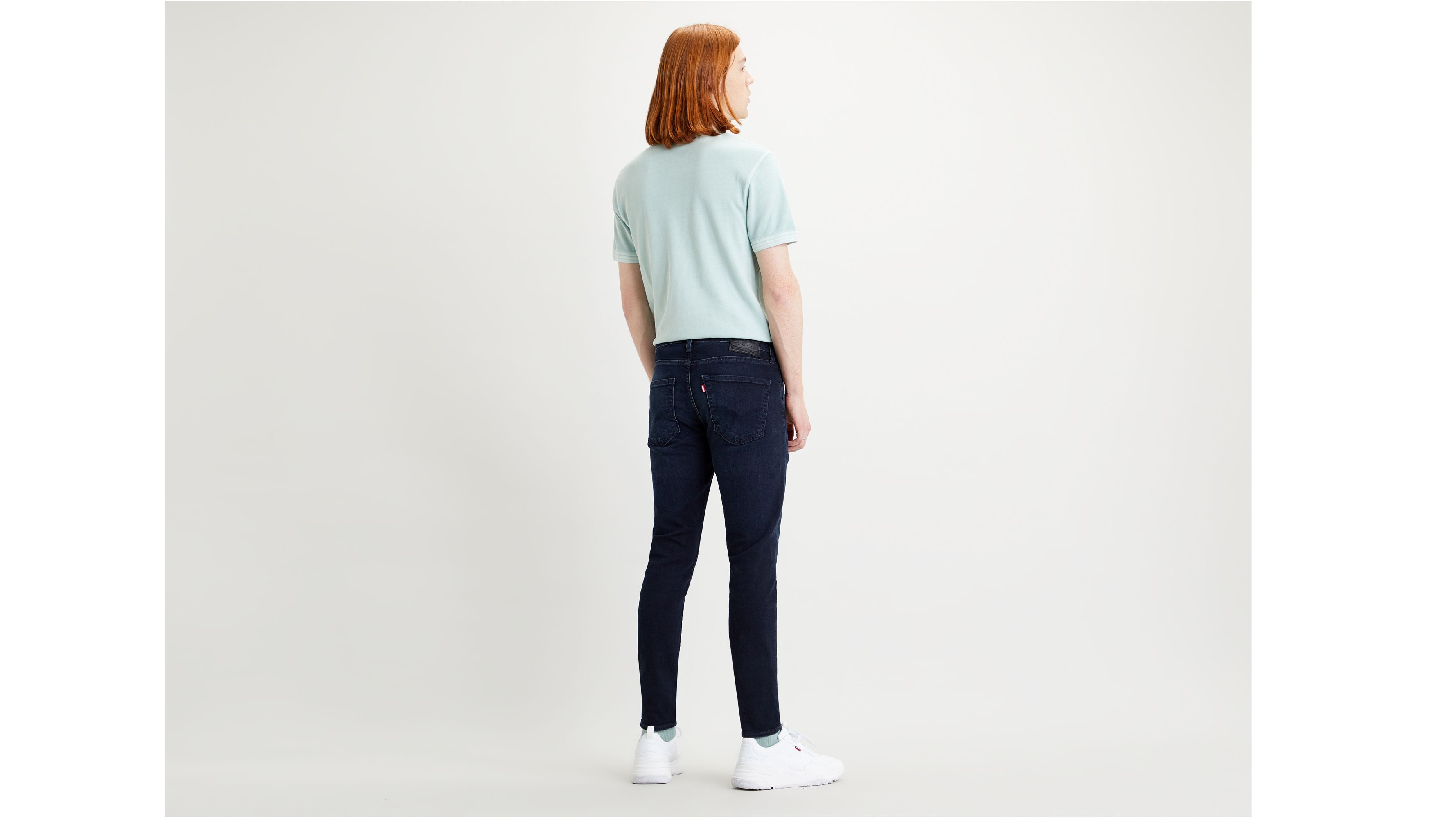 levi's tapered fit jeans