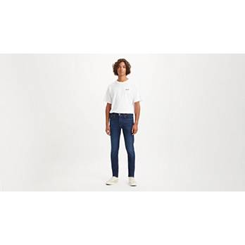 Jeans ajustados y de corte cónico 1