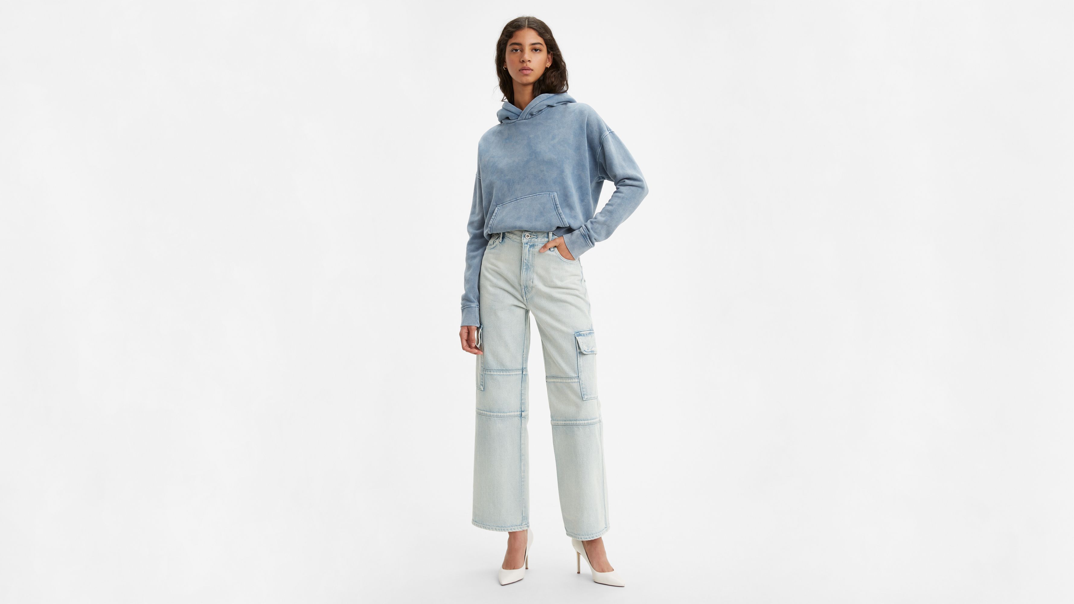 Cargo Crop Pants - Light Wash