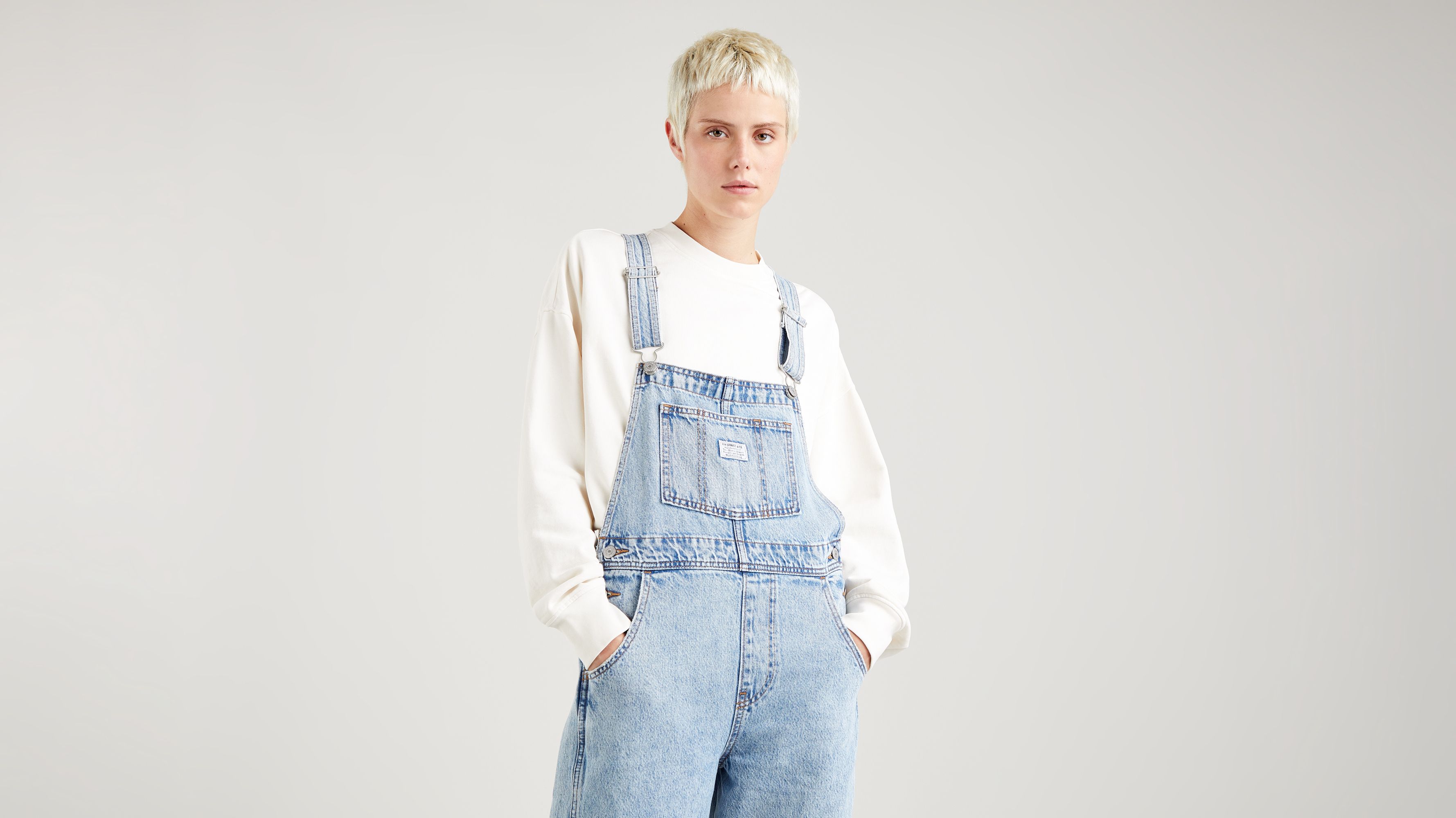 Vintage on sale levi dungarees