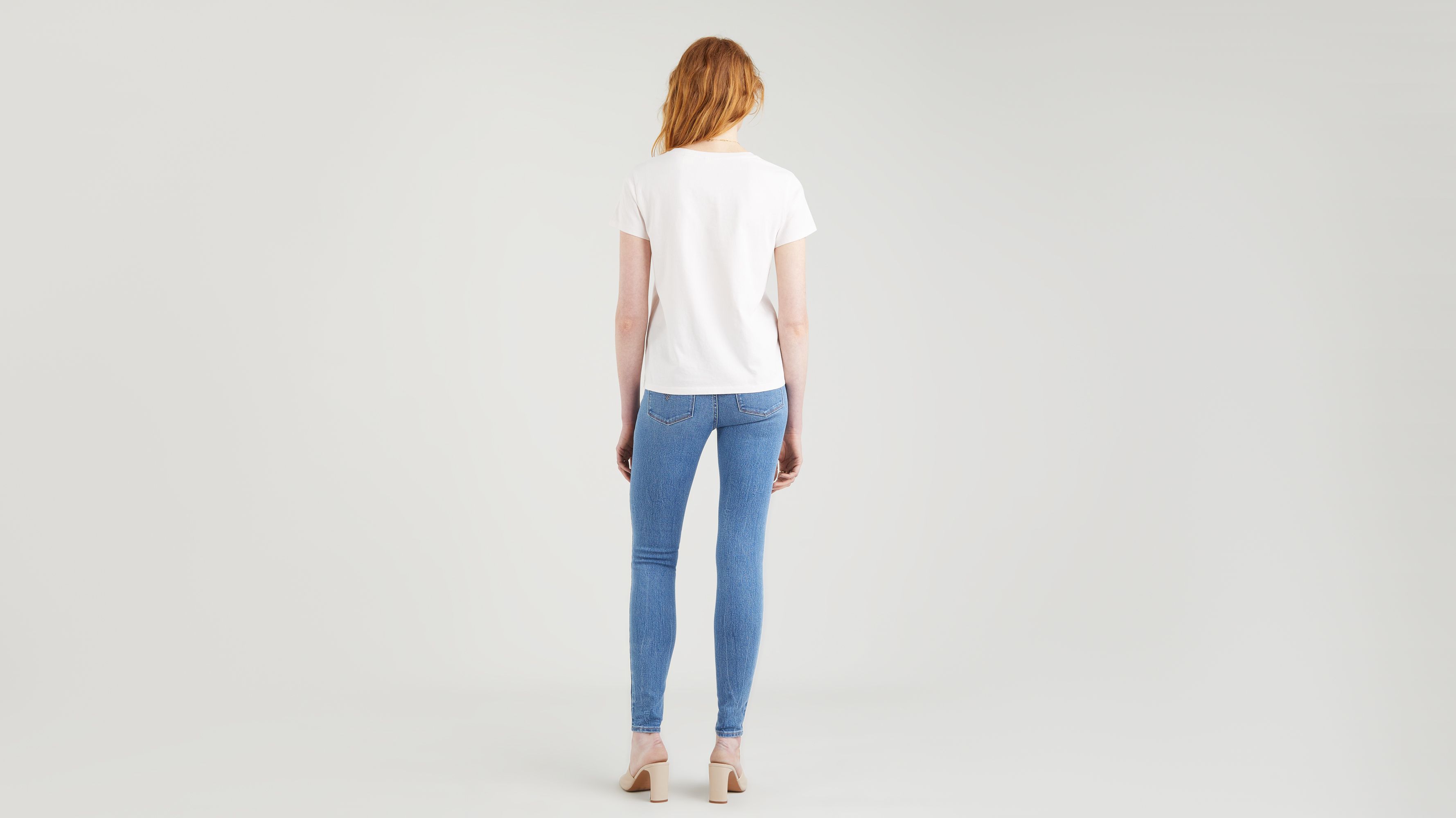 The Perfect Tee V-Neck 2