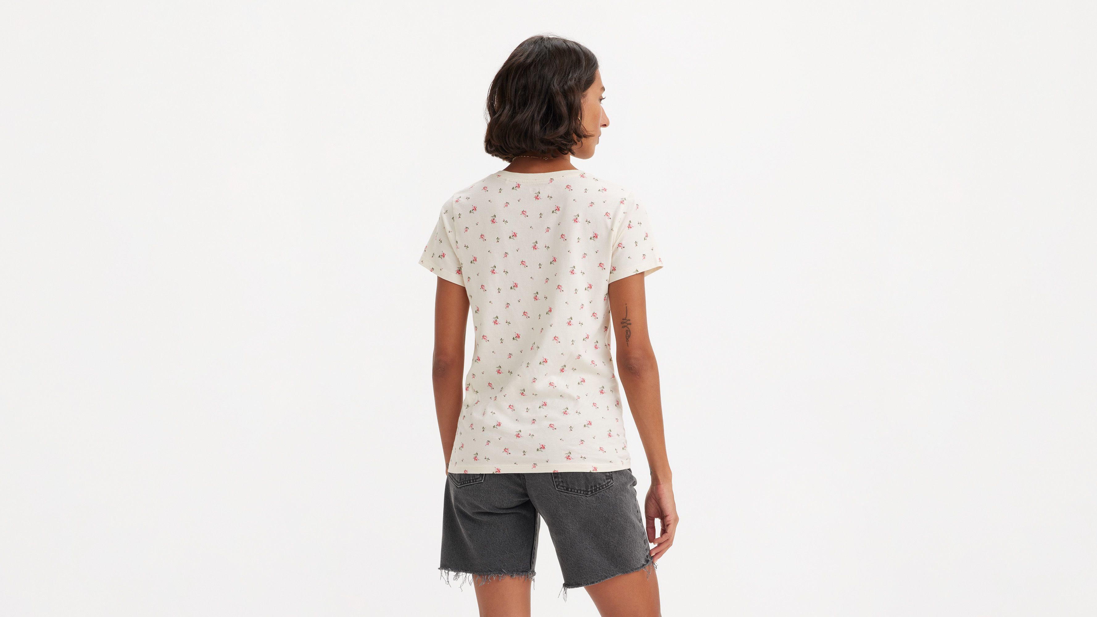 The Perfect V-Neck Tee 3