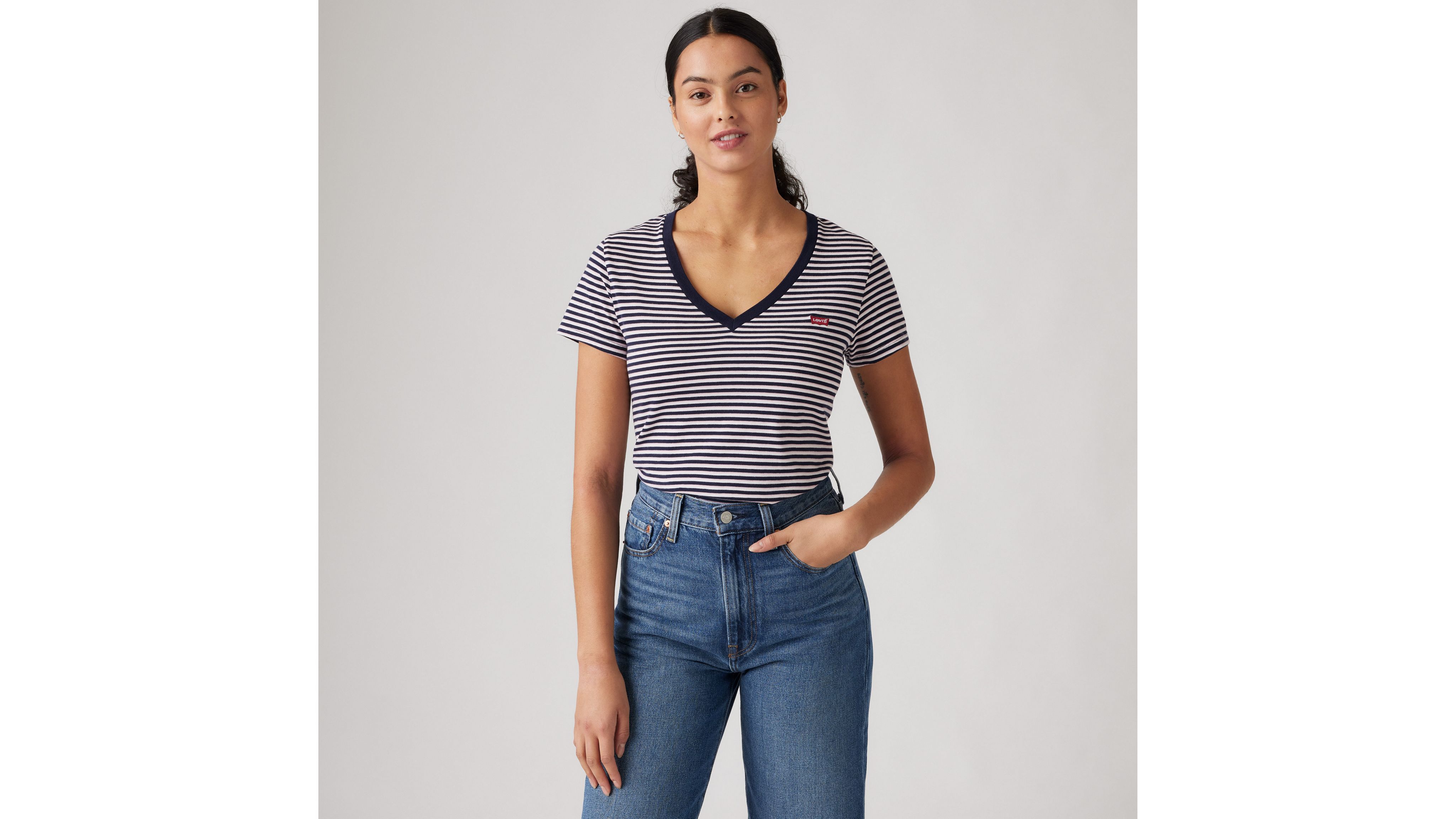 The Perfect V-Neck Tee 1