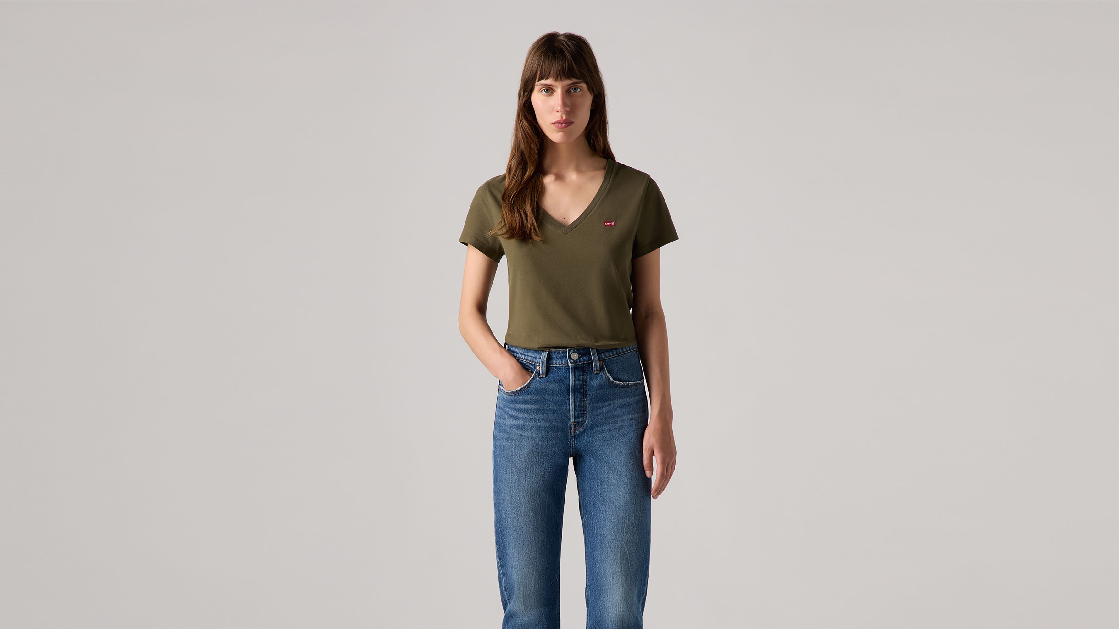 Perfect V-Neck Tee 2